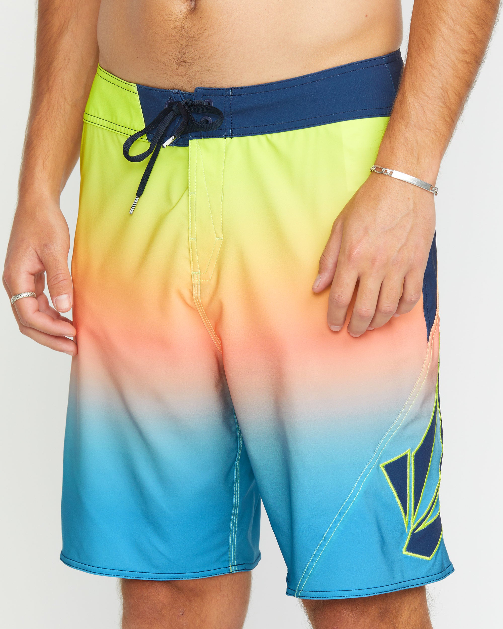 Vee Bee Mod 20" Boardshorts