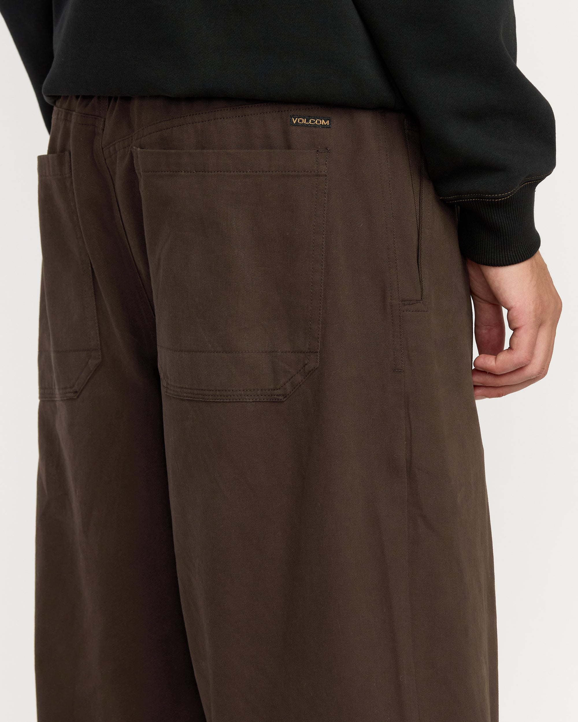 Chillow Pleat Elastic Waist Pant
