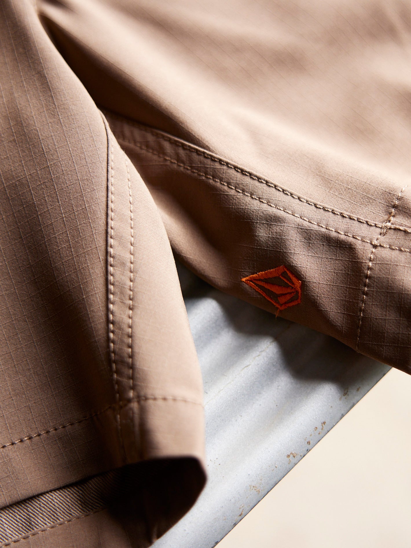 Volcom Workwear Rack Hybrid Elastic Waist Shorts