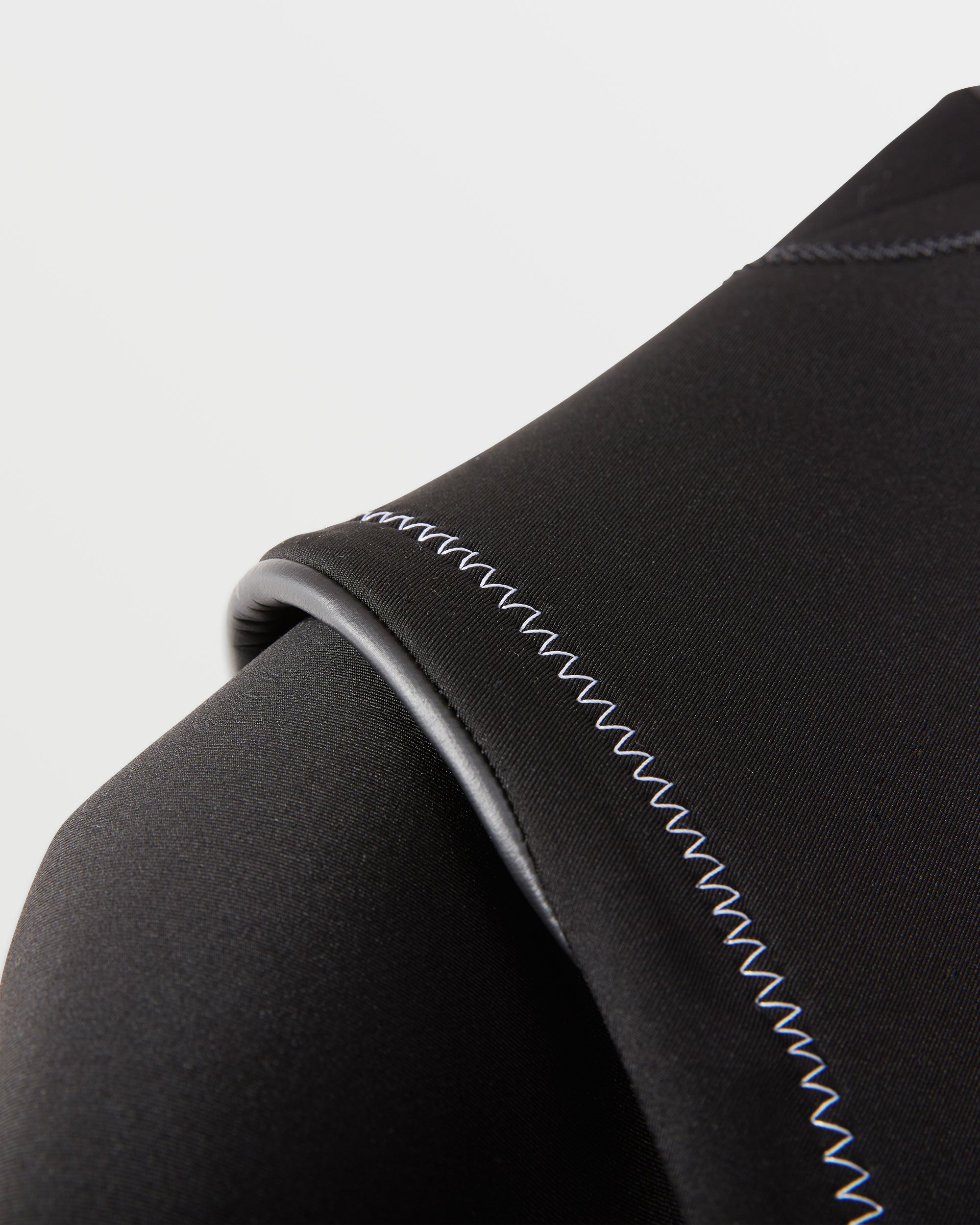 Modulator 3/2mm Chest Zip Wetsuit