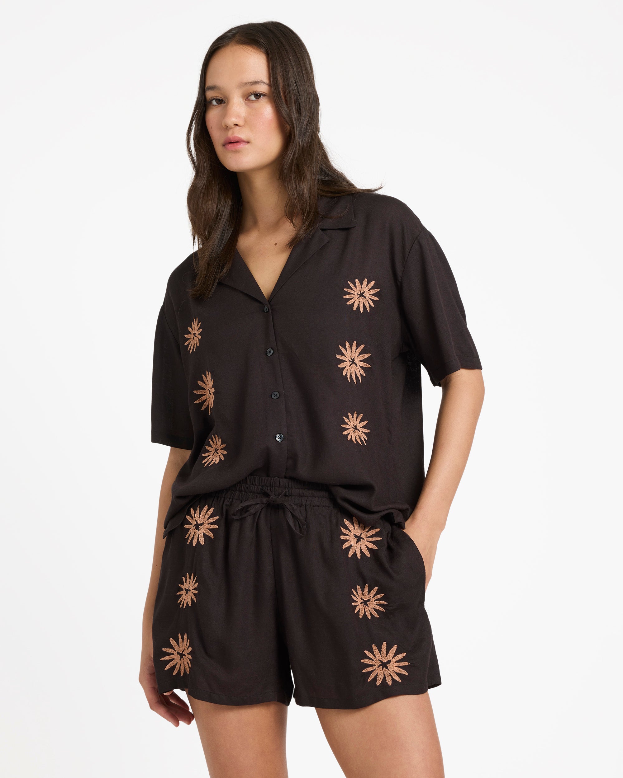 Womens Florez Elastic Waist Shorts