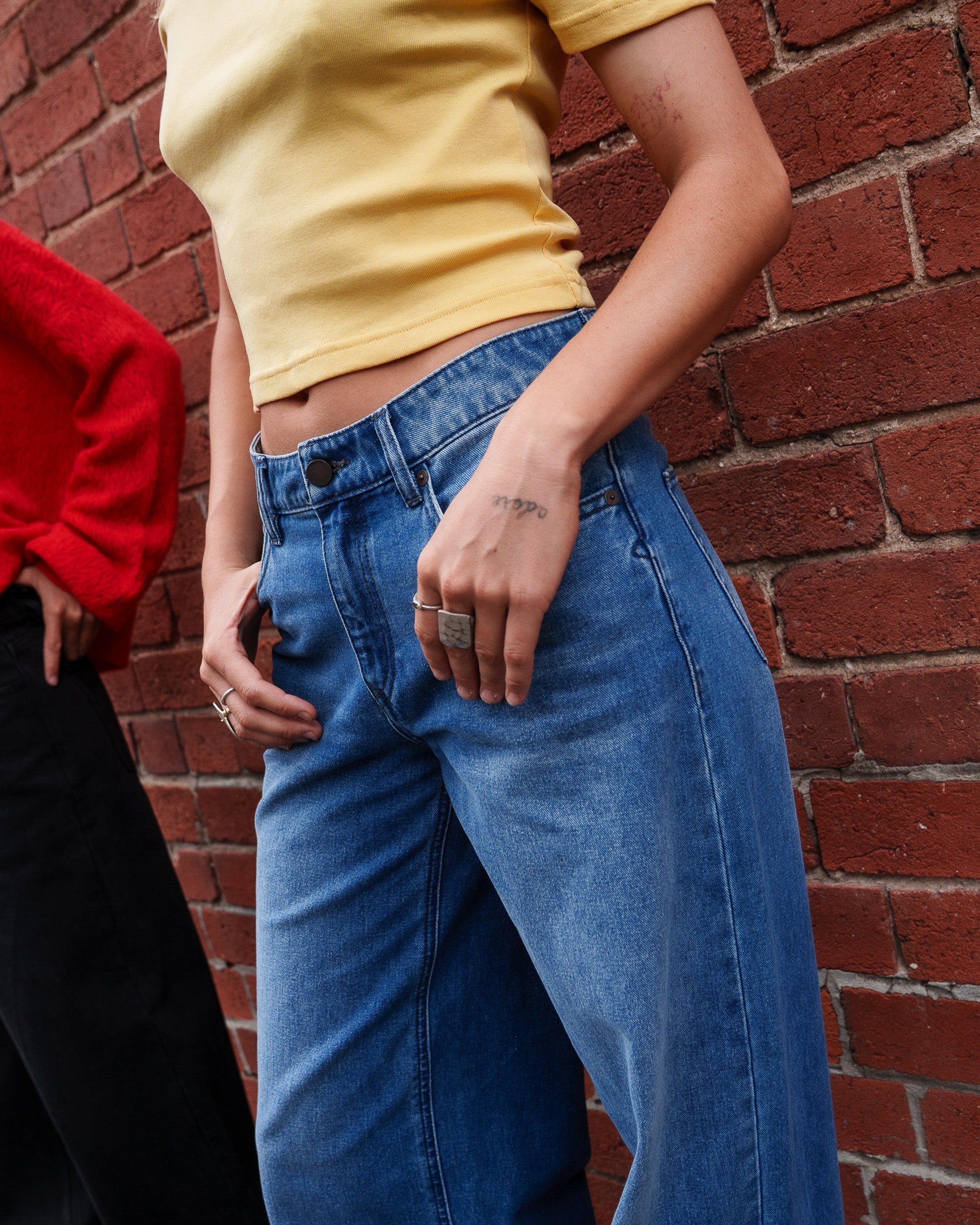 Womens Stoned Boyfriend Low Rise Denim Jeans