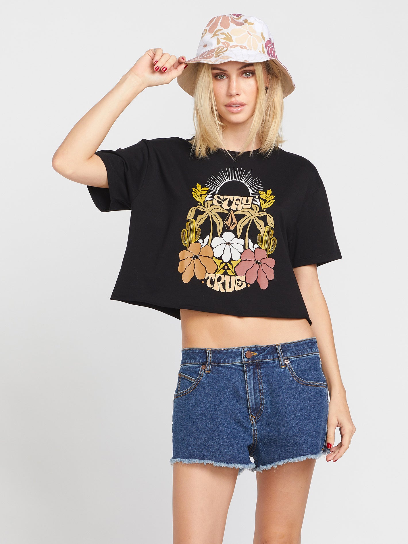 Parrotise Bucket Hat