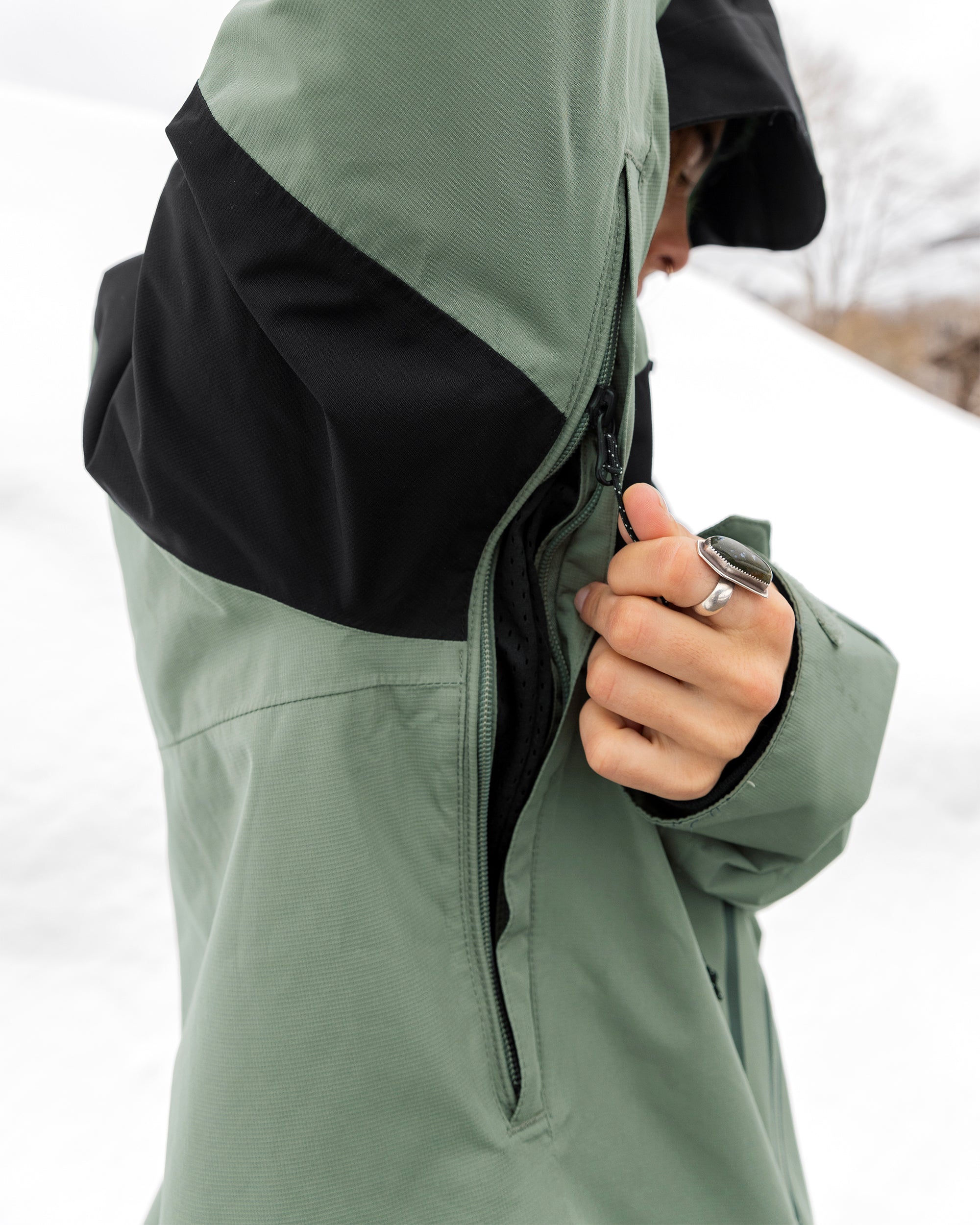 Womens Revna 20K Shell Jacket