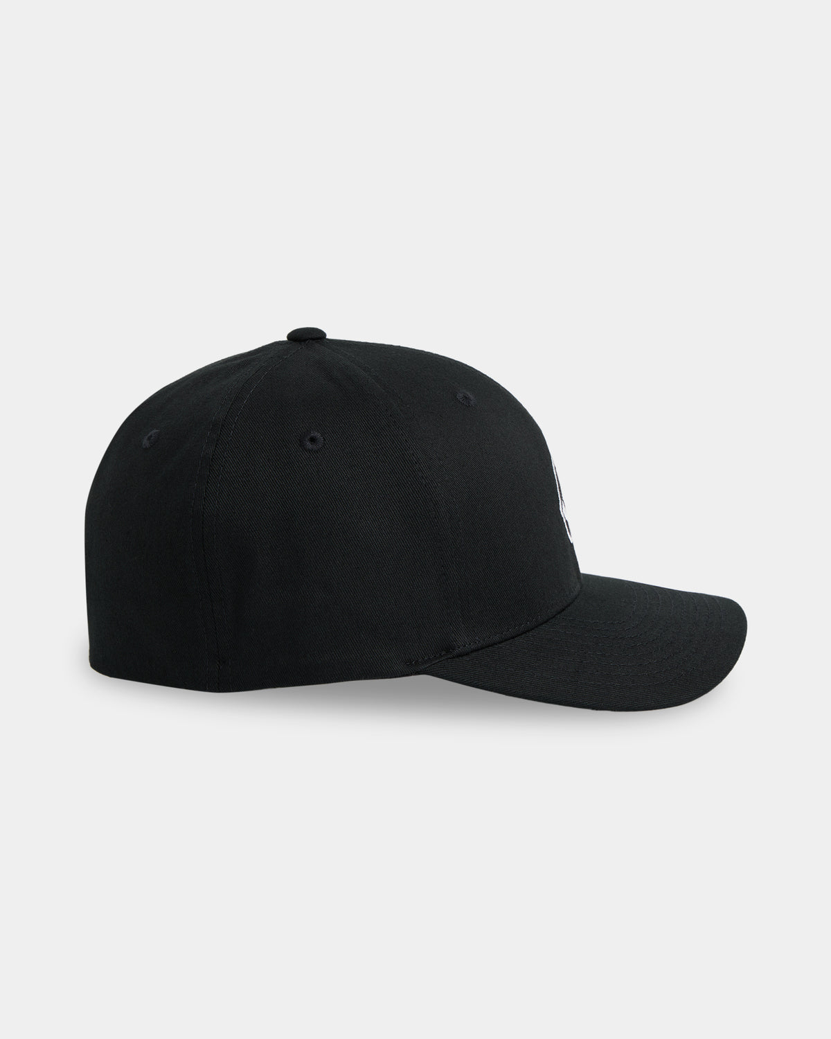 ucmha03001_volcom_blk_sd1