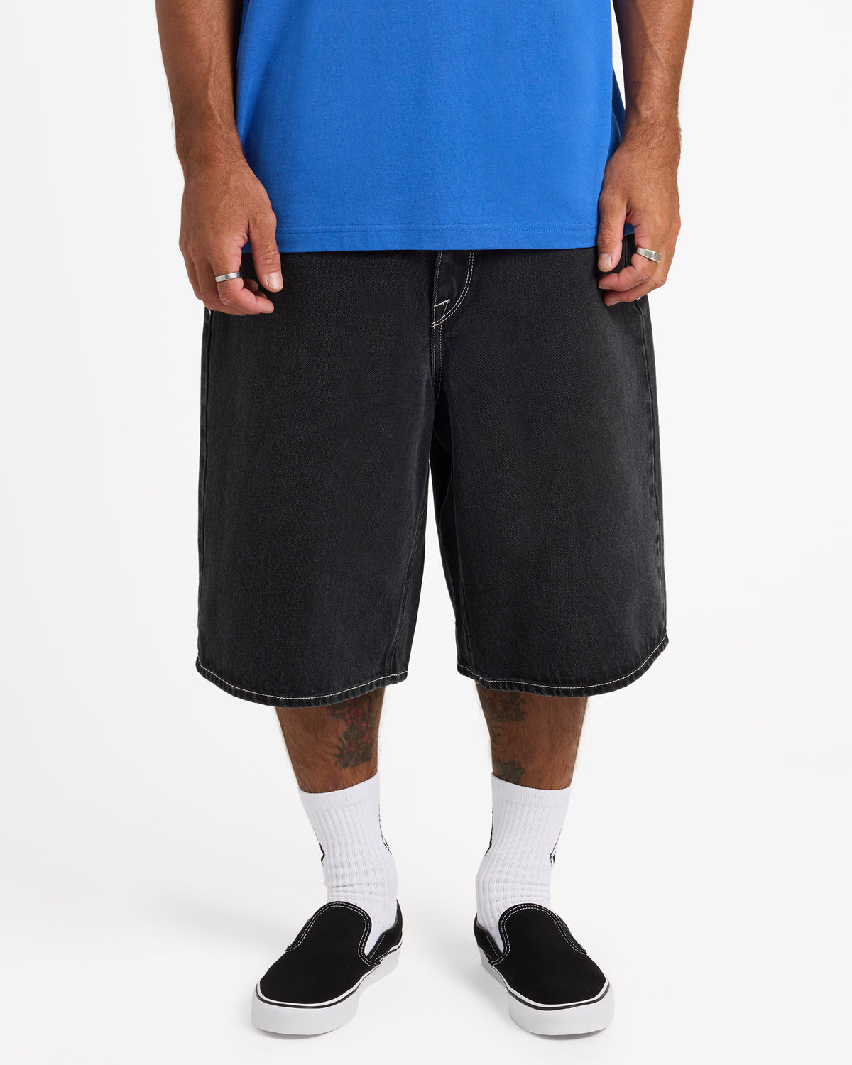 ucyds03004_volcom_asb_frt1