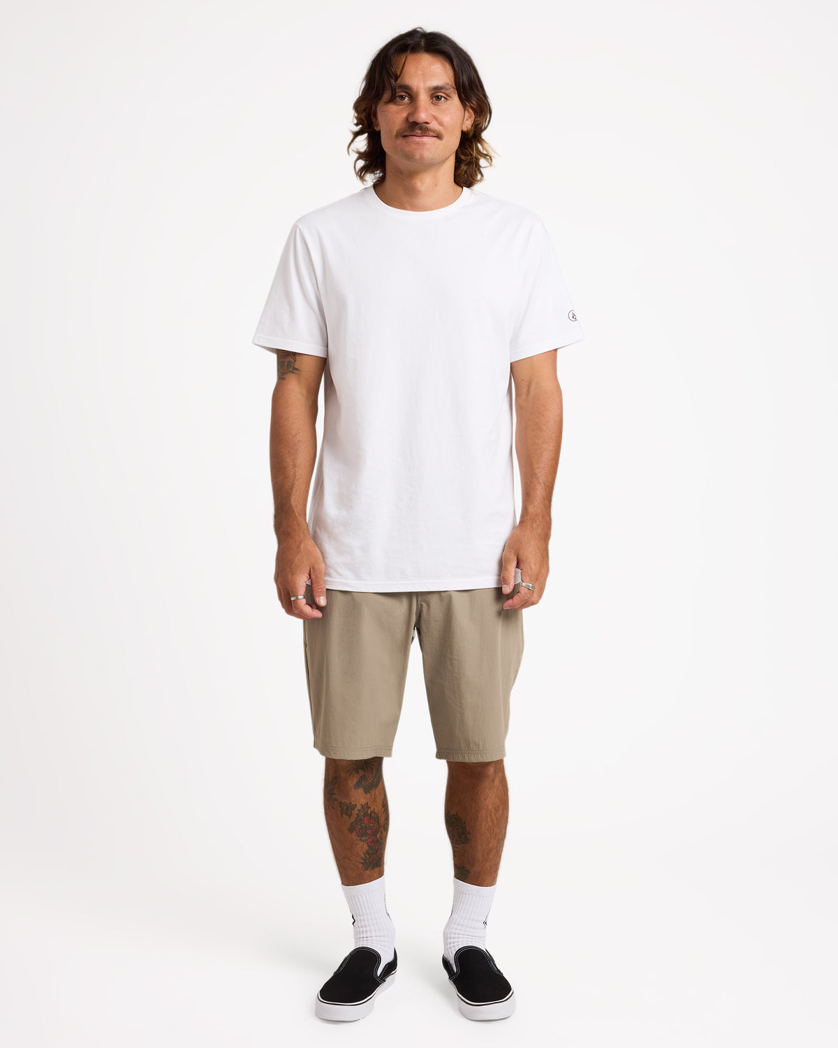 ucyhy03002_volcom_bnl_frt9
