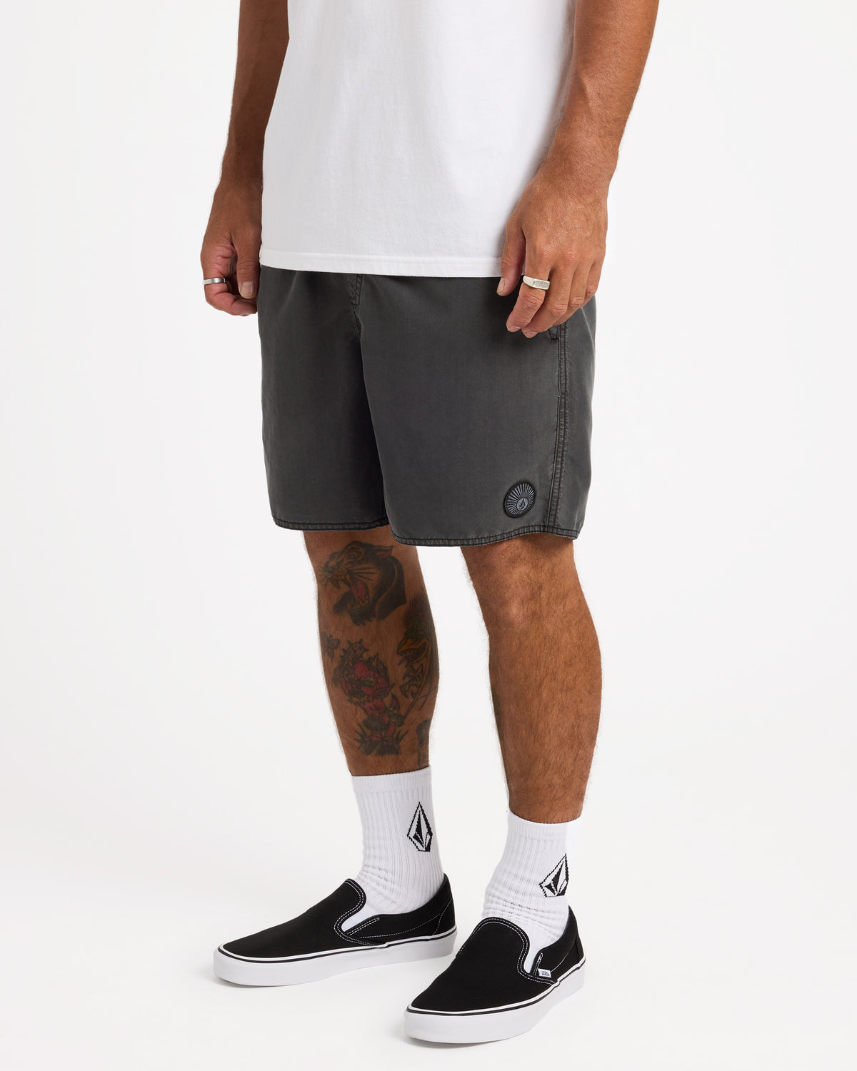 Mens Center 17" Volley Shorts