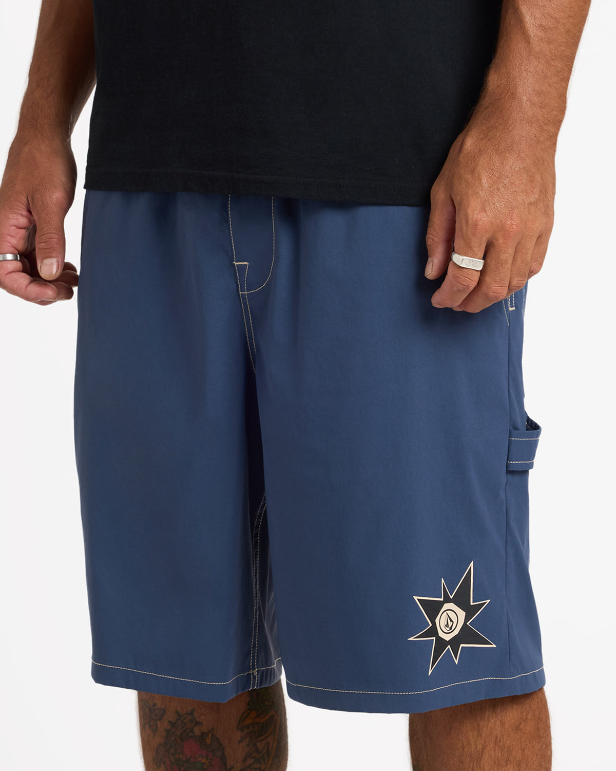 ucyws03003_volcom_lny_sd6