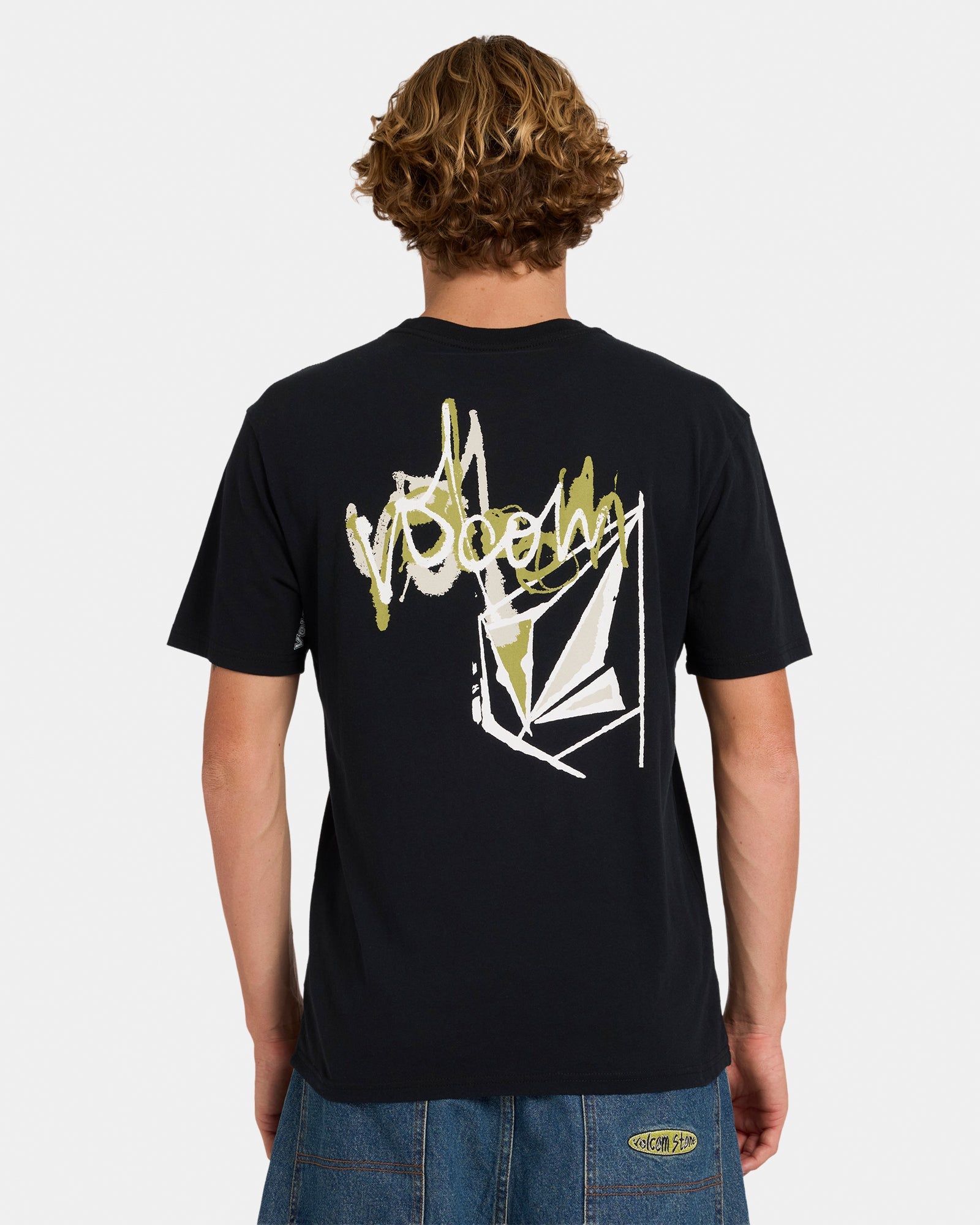 ucyzt03004_volcom_blk_bck1