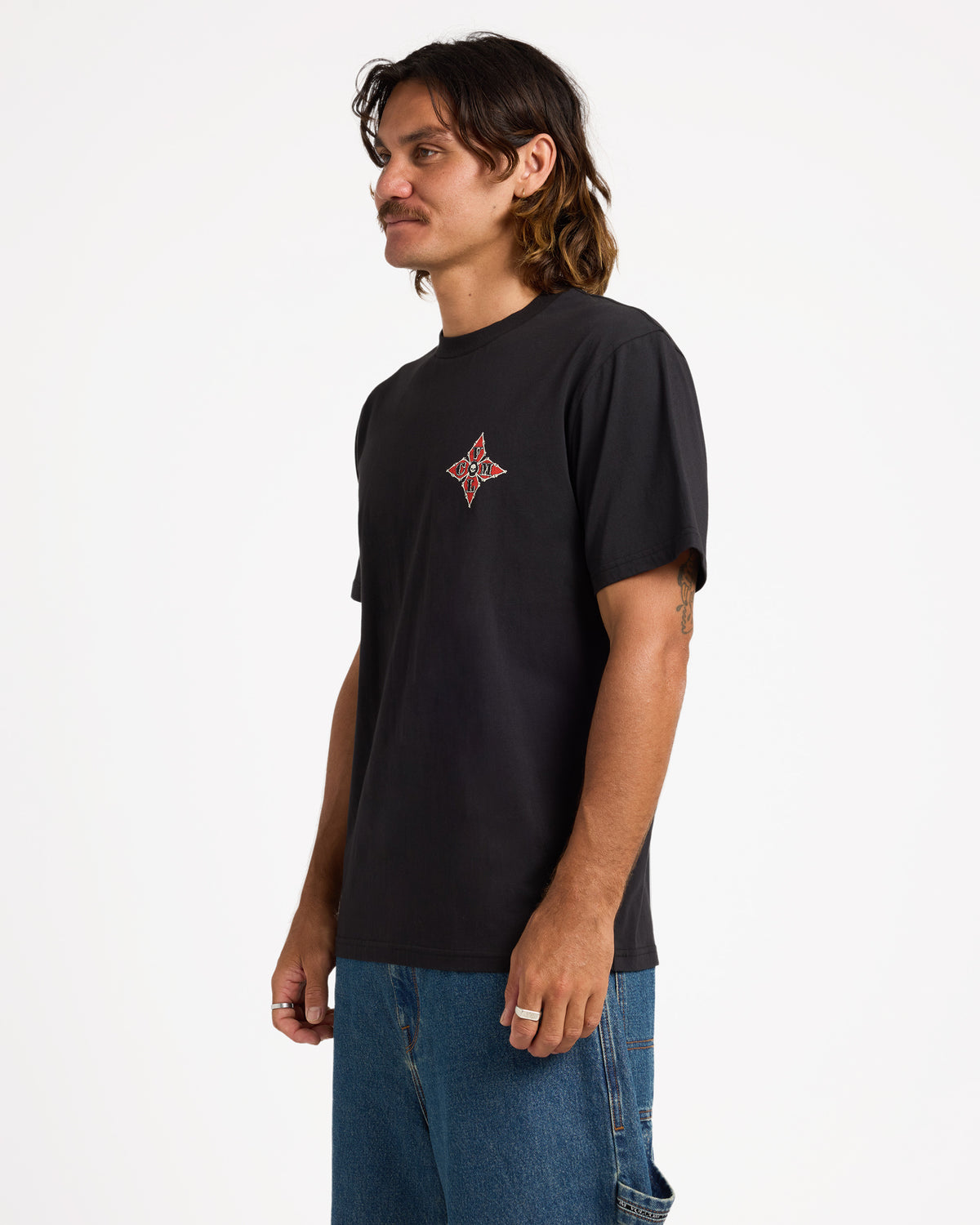 ucyzt03040_volcom_blk_sd1