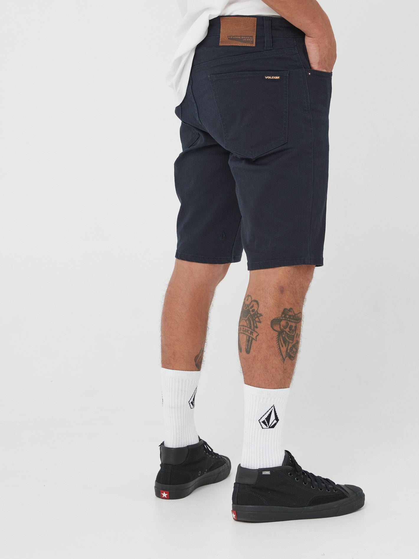 V Vorta Twill Short