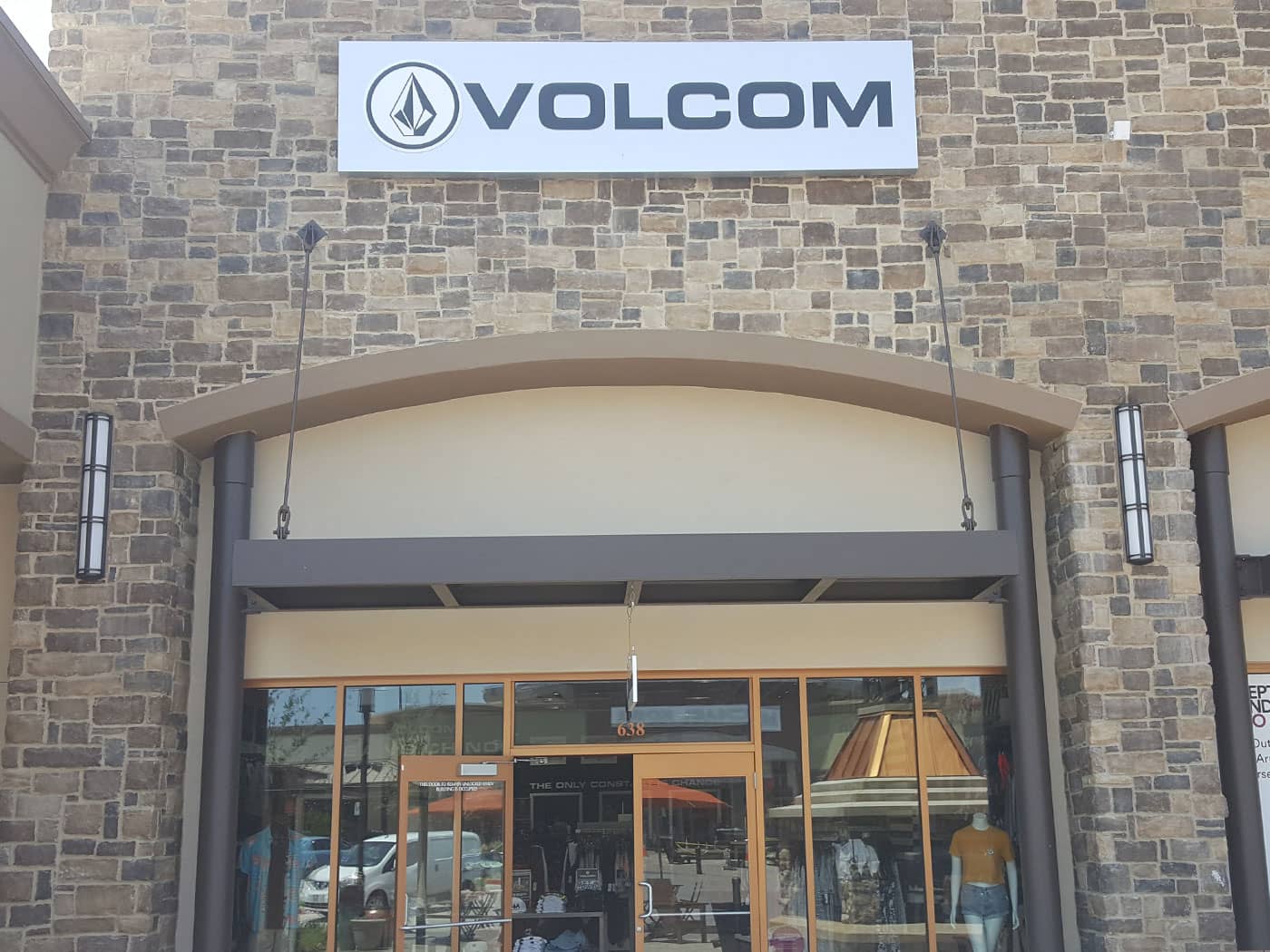 Allen (Premium Outlets)