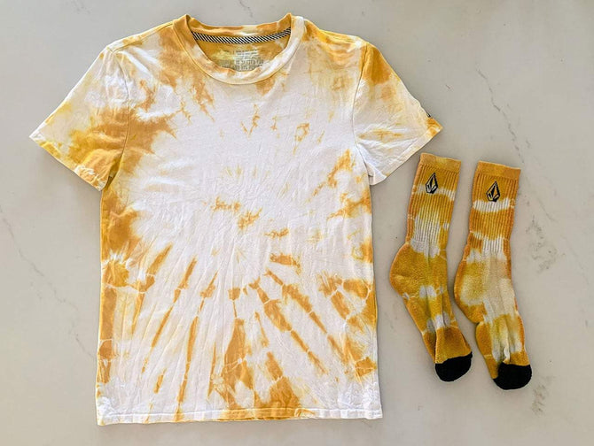 How To: Natural Tie Dye Tutorial - Volcom Holi-D.I.Y.'s