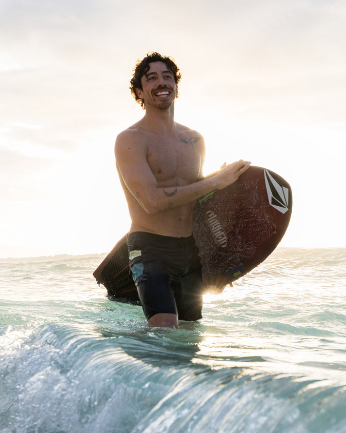 Surf Vitals Yago Dora 19" Boardshort - Stealth