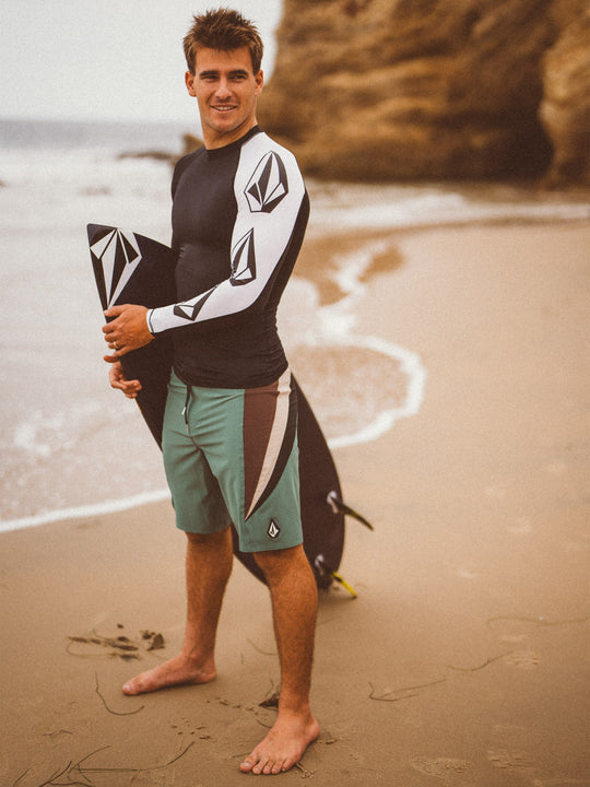 Surf Vitals J Robinson Mod-Tech 20" Boardshorts - Fir Green