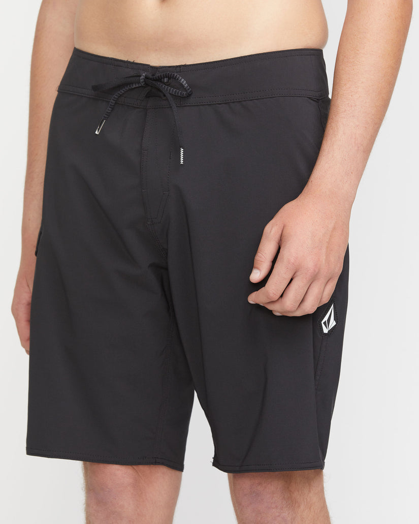Lido Solid Mod-Tech 20" Boardshorts - Black