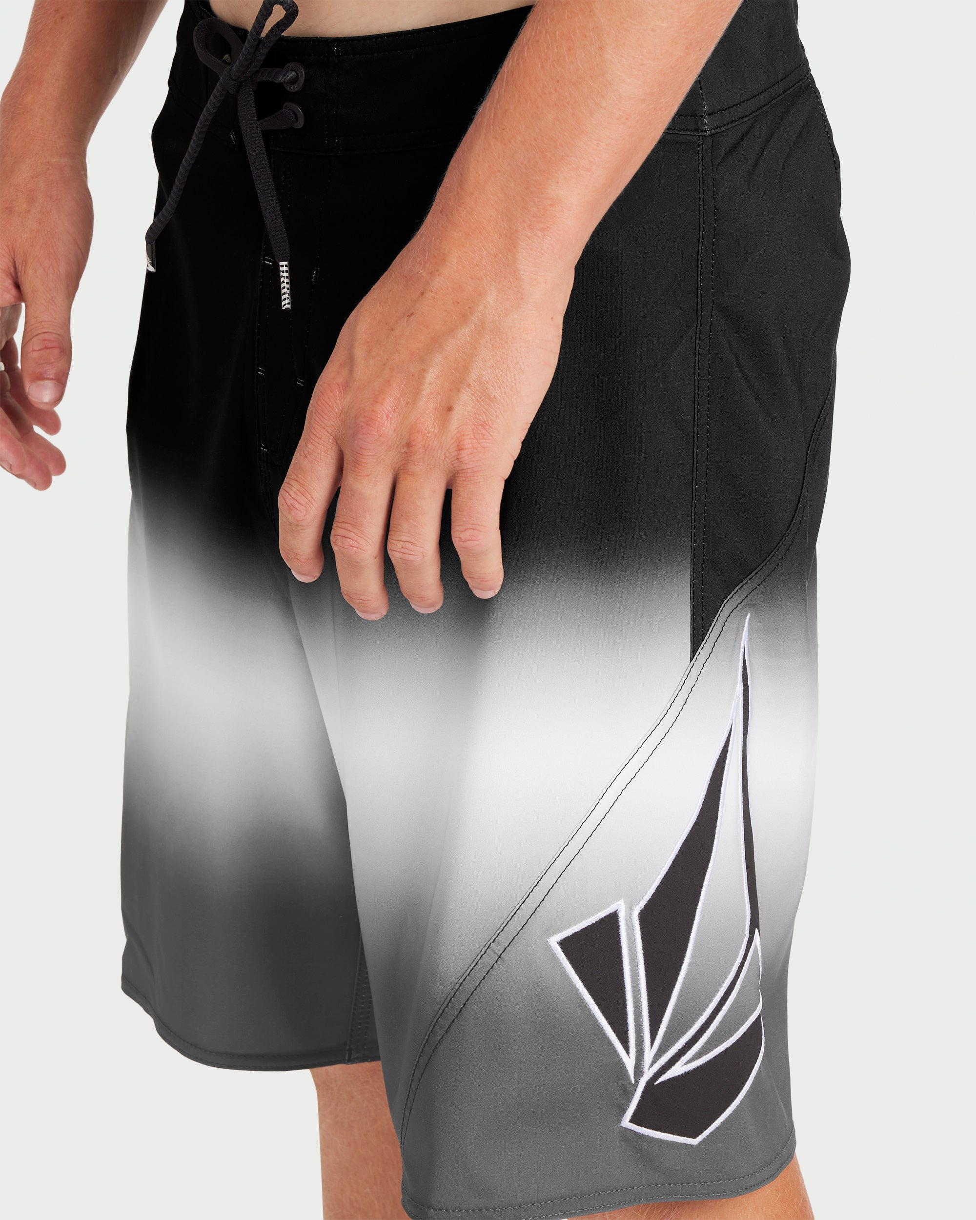 Vee Bee Mod 20" Boardshort