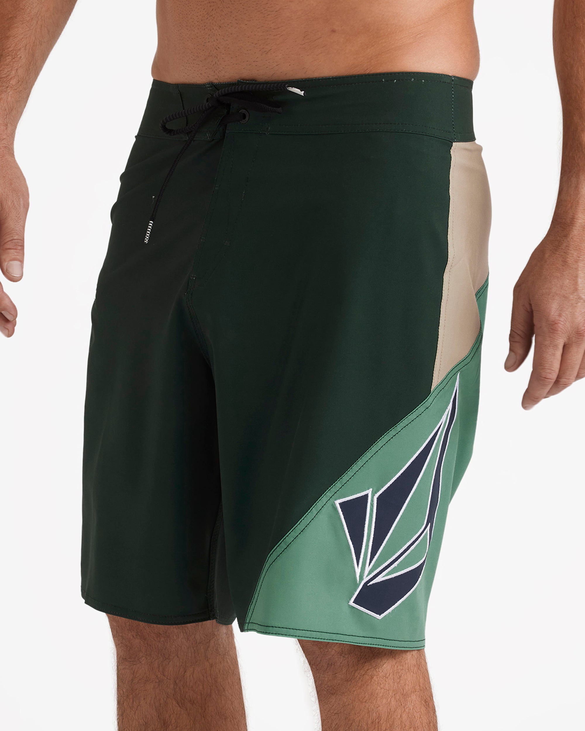 Vee Bee Mod 20" Boardshorts