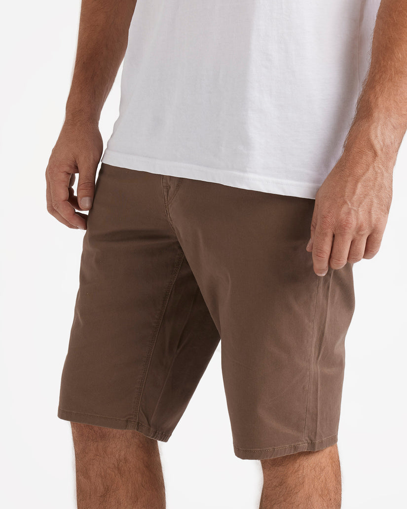 V Solver Light Weight Short - Mushroom