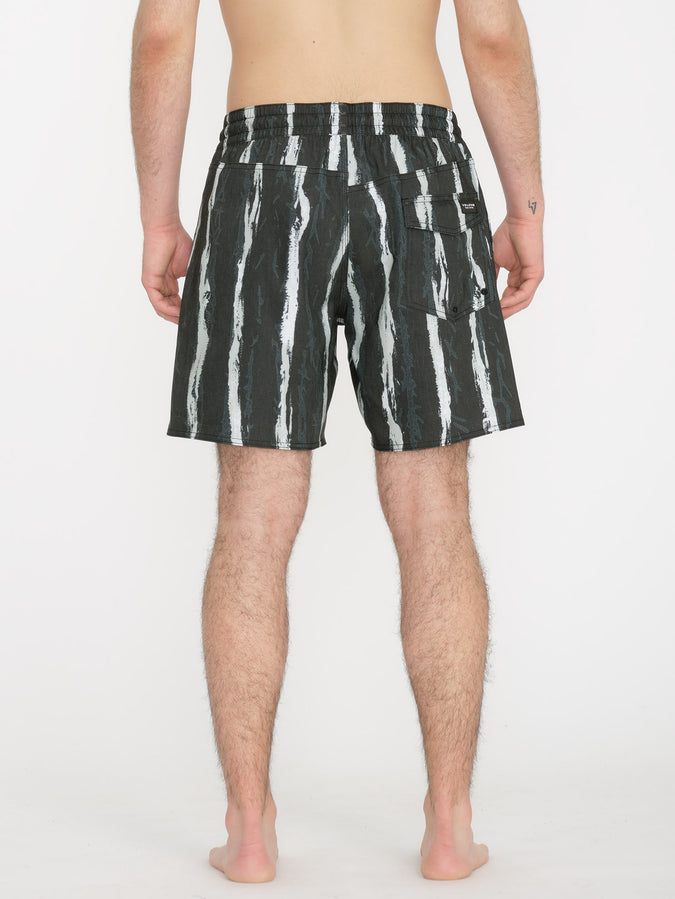 Volcom Entertainment Hockey Dad Trunks 17" - Black
