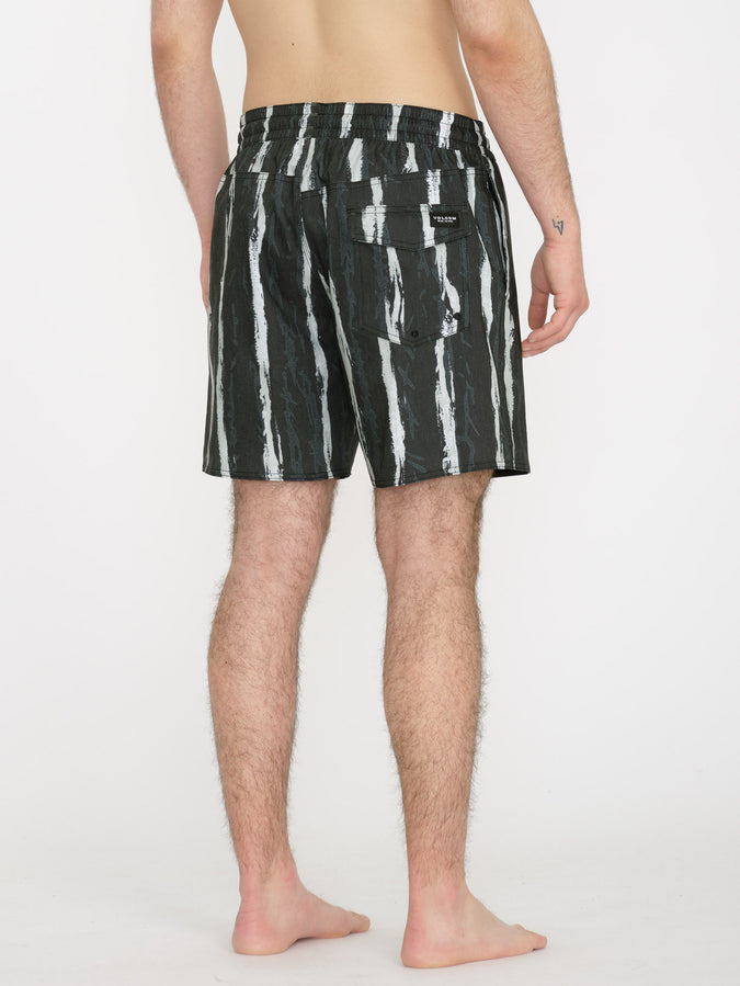 Volcom Entertainment Hockey Dad Trunks 17" - Black