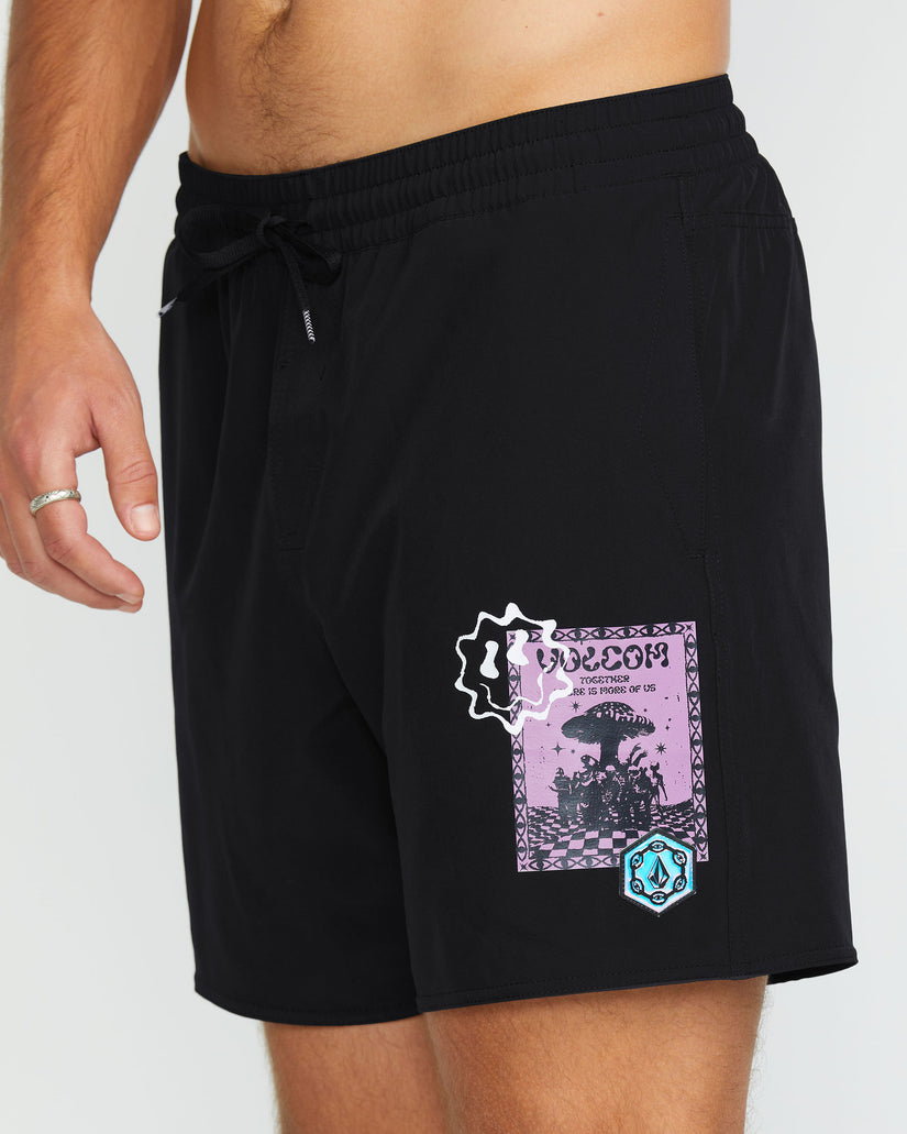 Featured Artist Filip Rygalski Trunk 17" - Black