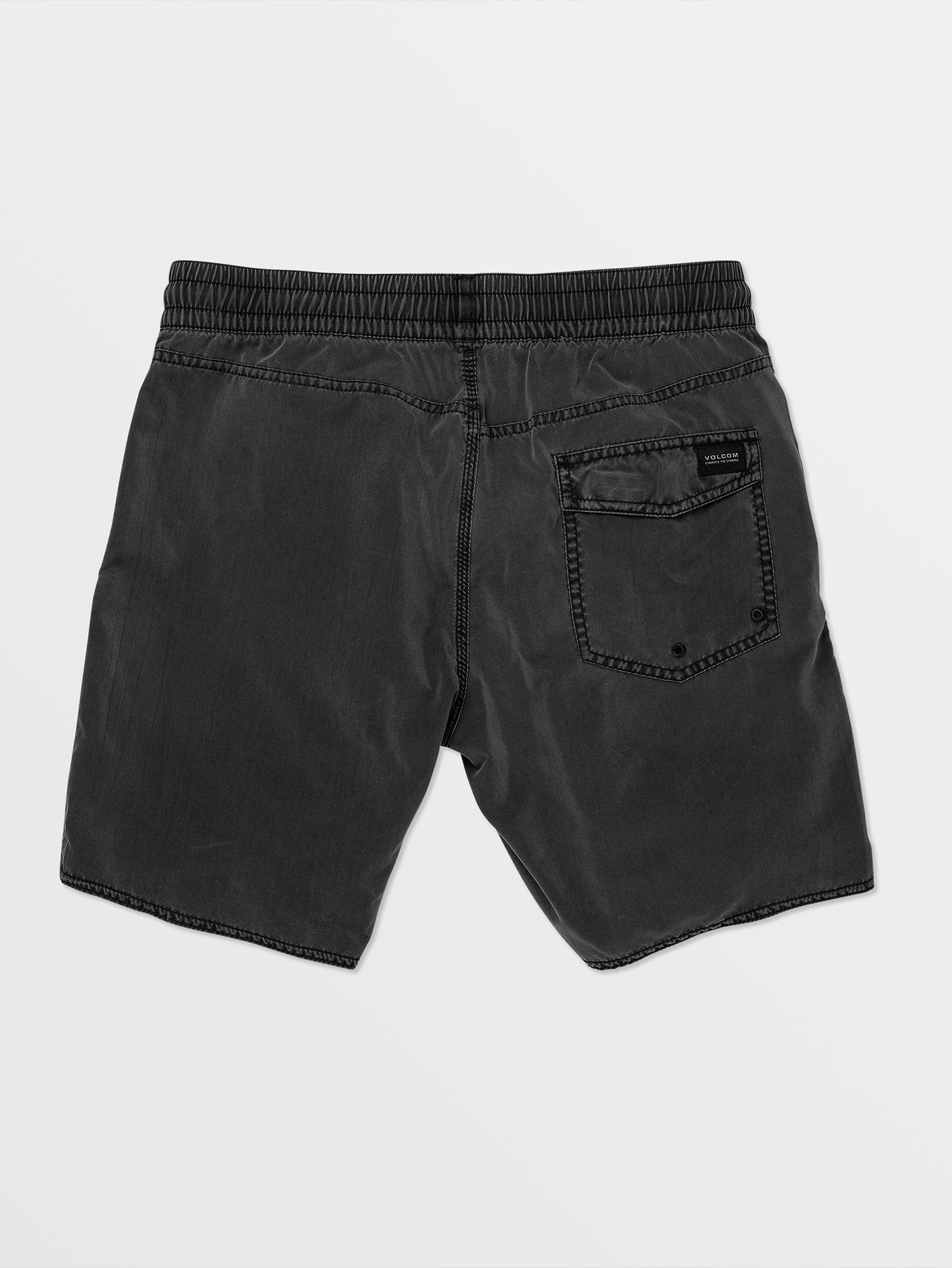 Center Trunk 17"