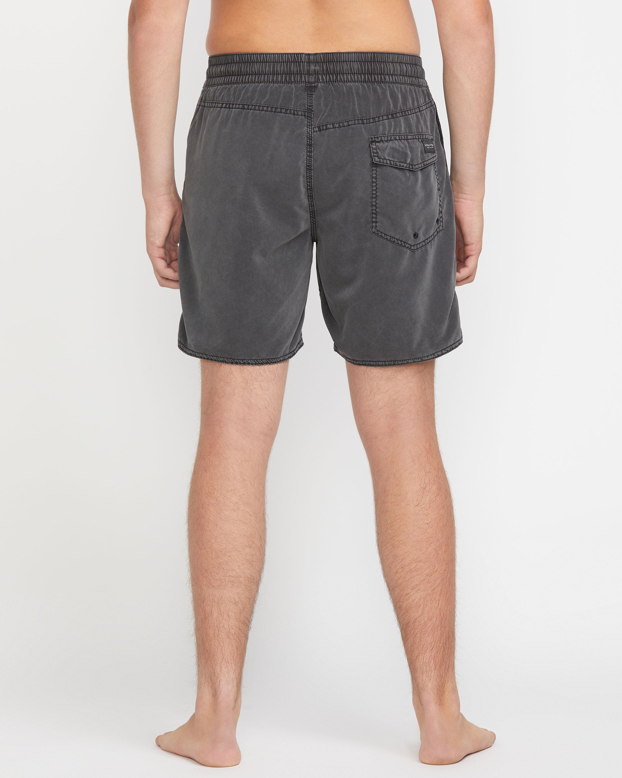 Center Trunk 17"