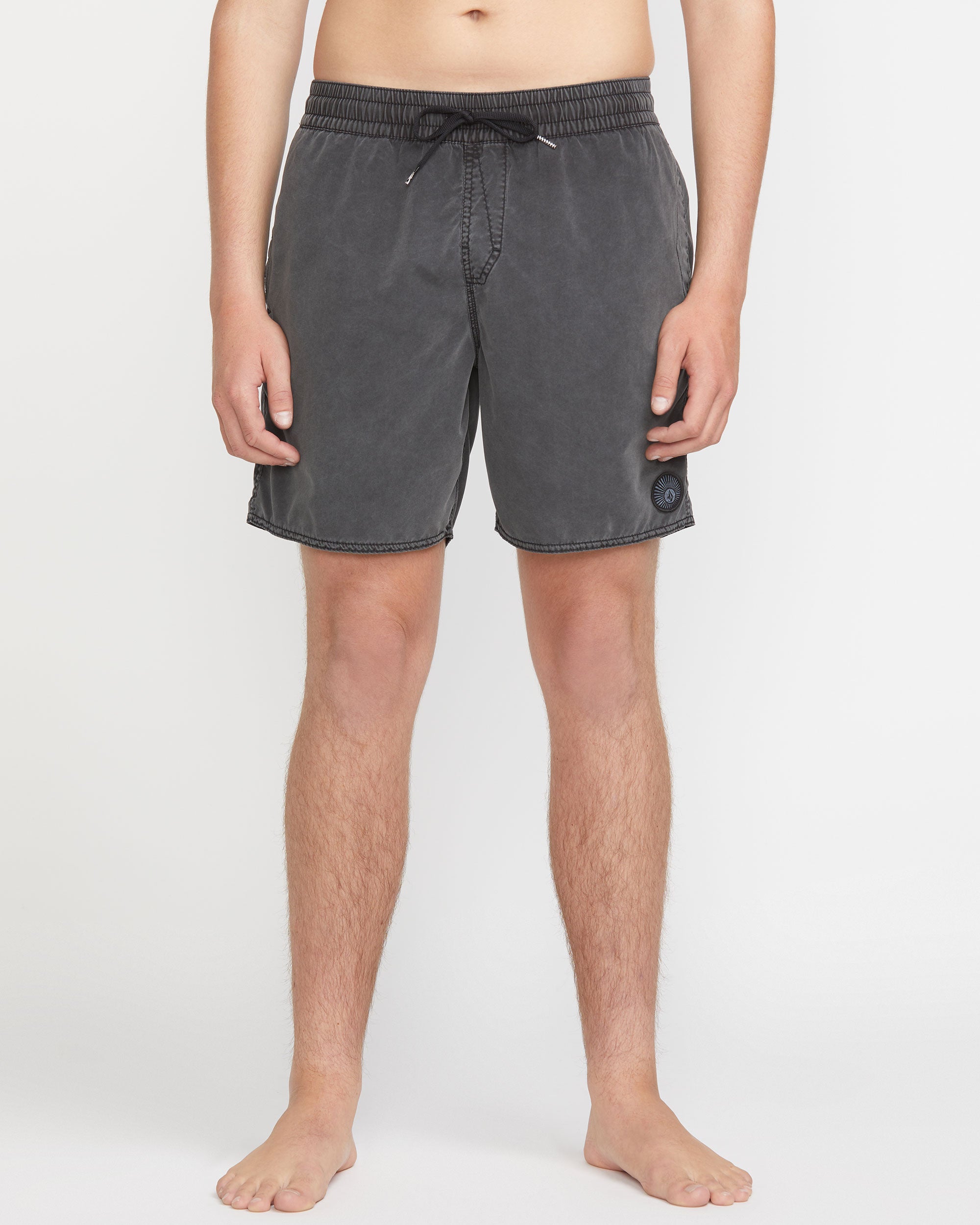 Center Trunk 17"