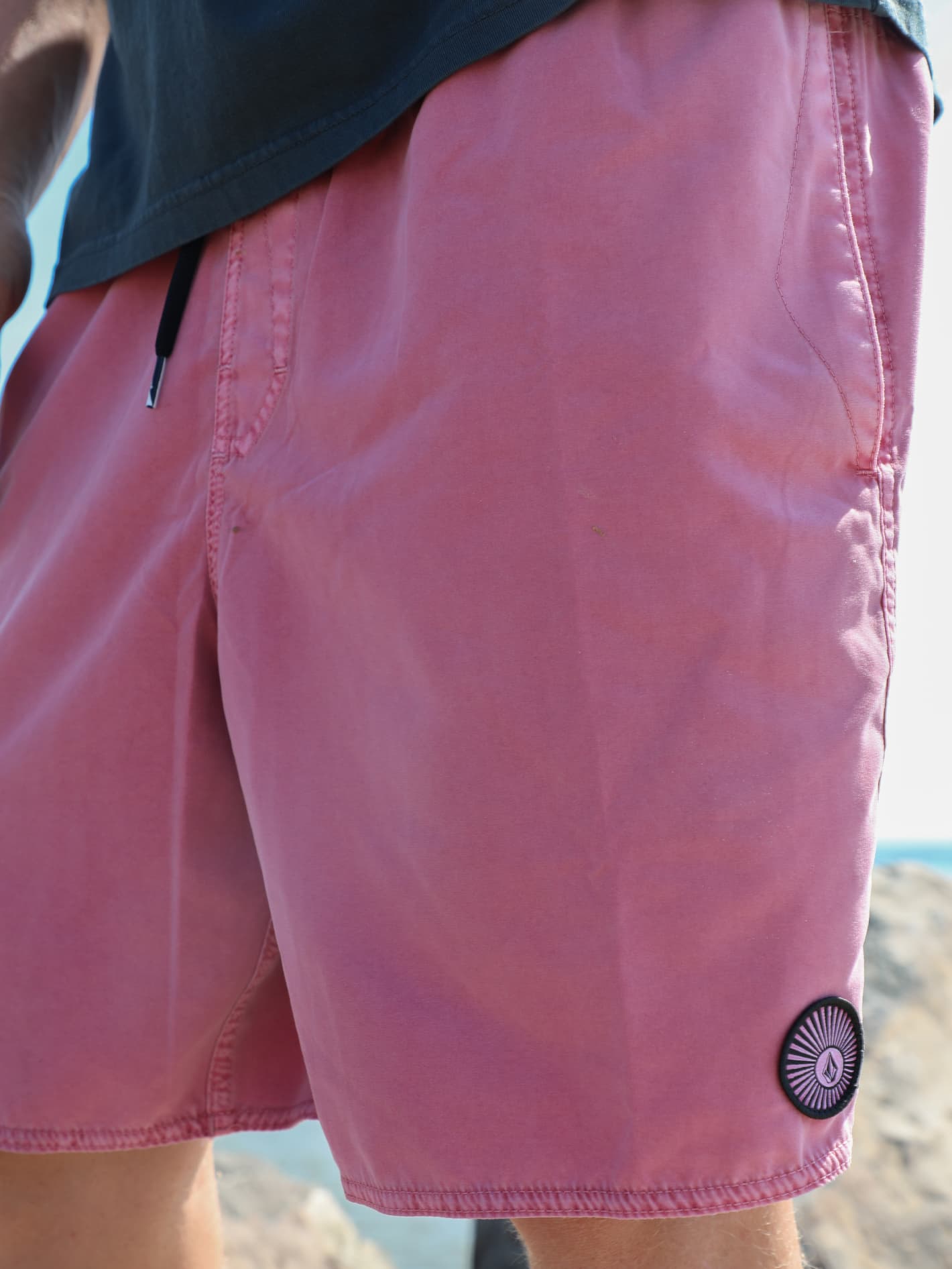 Center Trunks 17"
