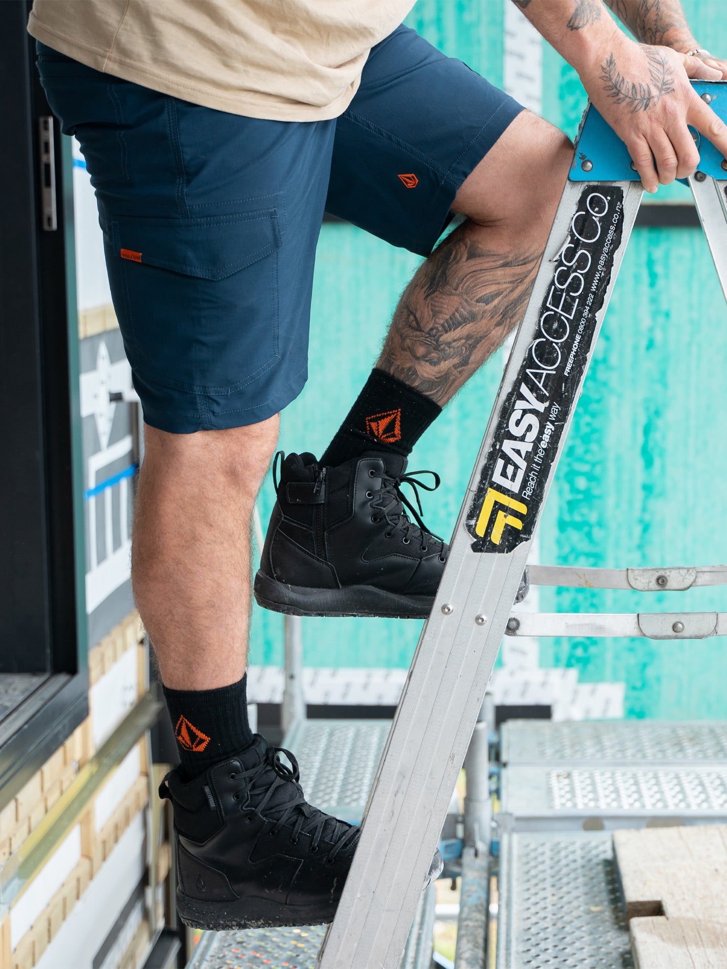 Volcom Workwear Slab Hybrid Short 20"