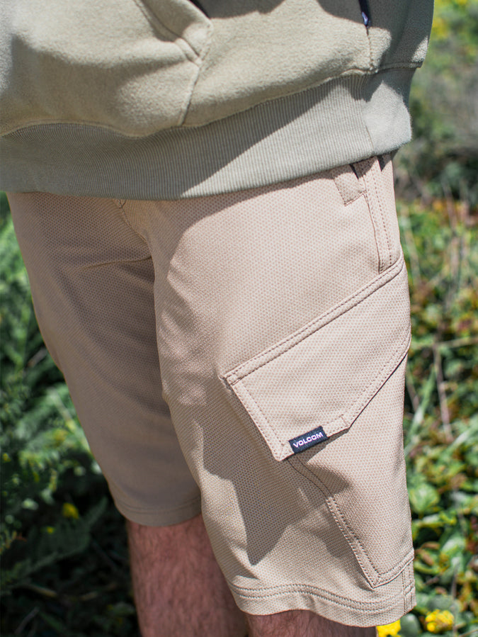 Frickin Cross Shred 20" Short - Light Khaki