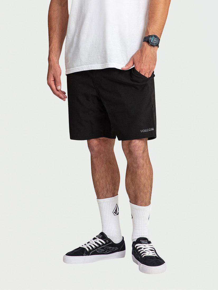 Au Cross Shred Elastic Waist 18" Short - Black