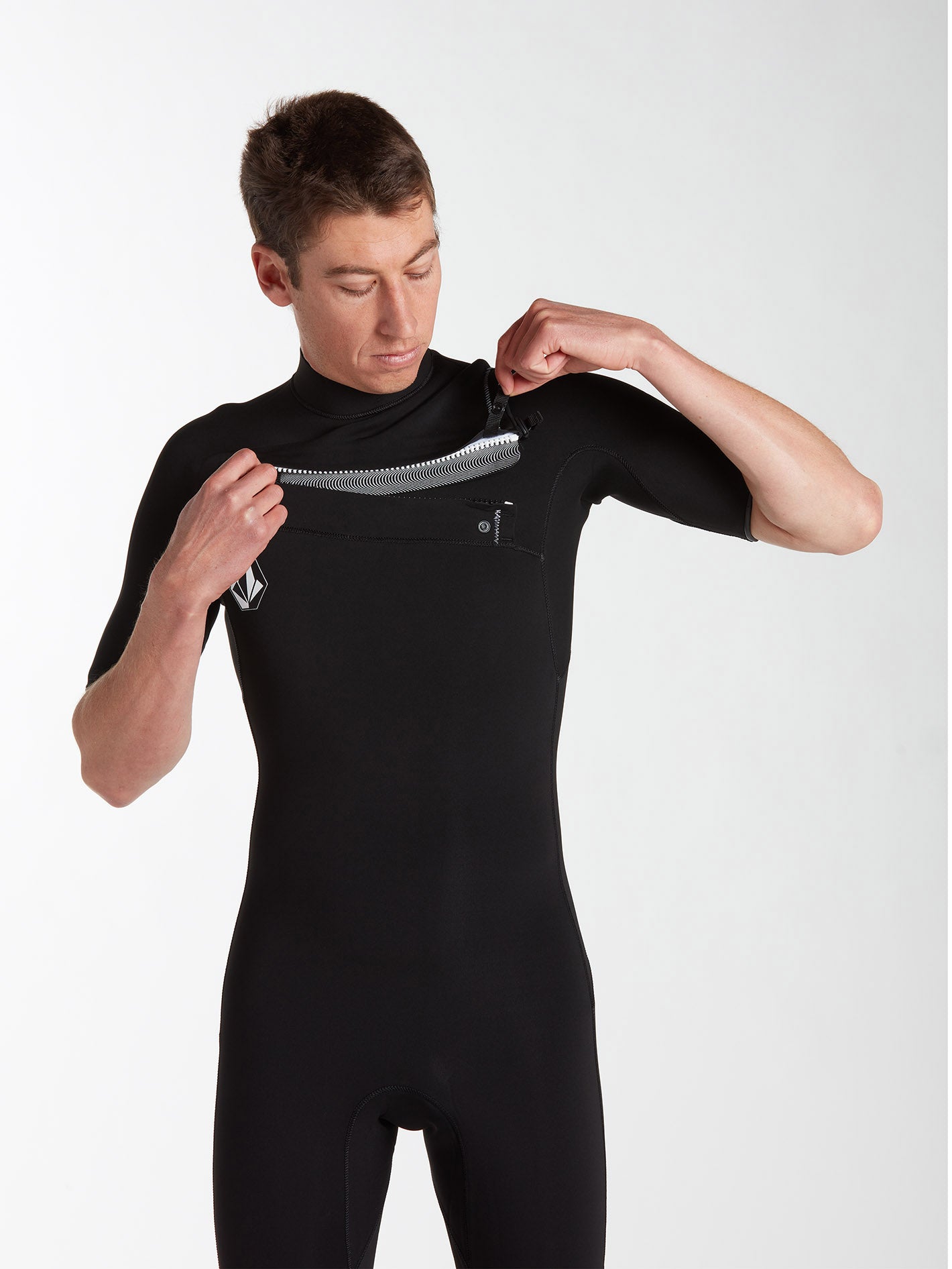 Modulator 2/2MM Short Arm Chest Zip Wetsuit