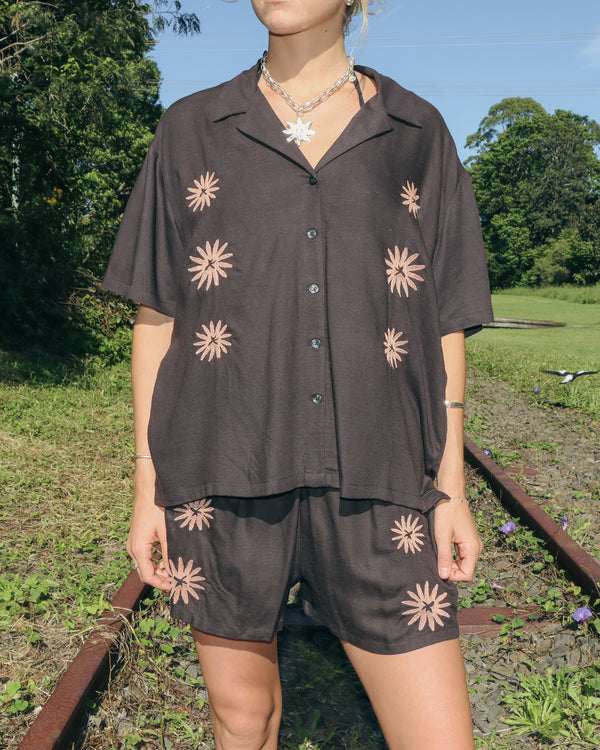 Womens Florez Elastic Waist Shorts