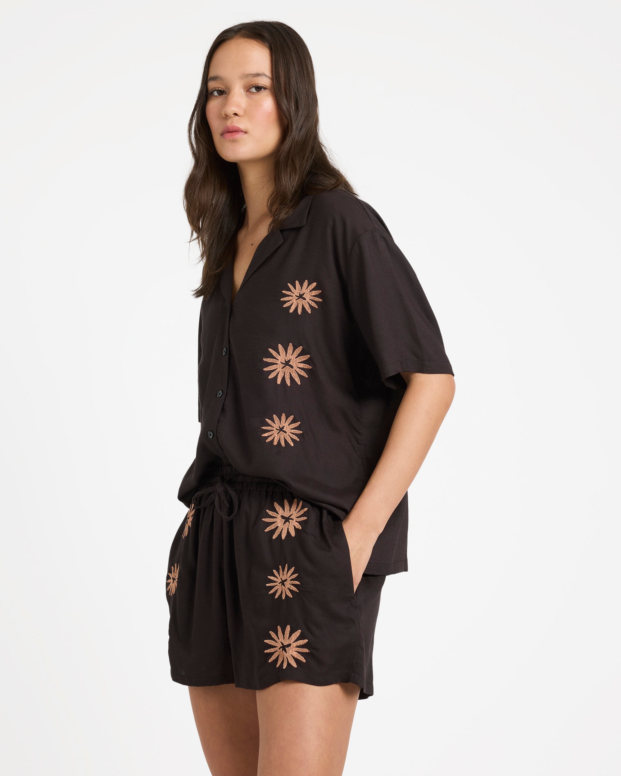 Womens Florez Elastic Waist Shorts