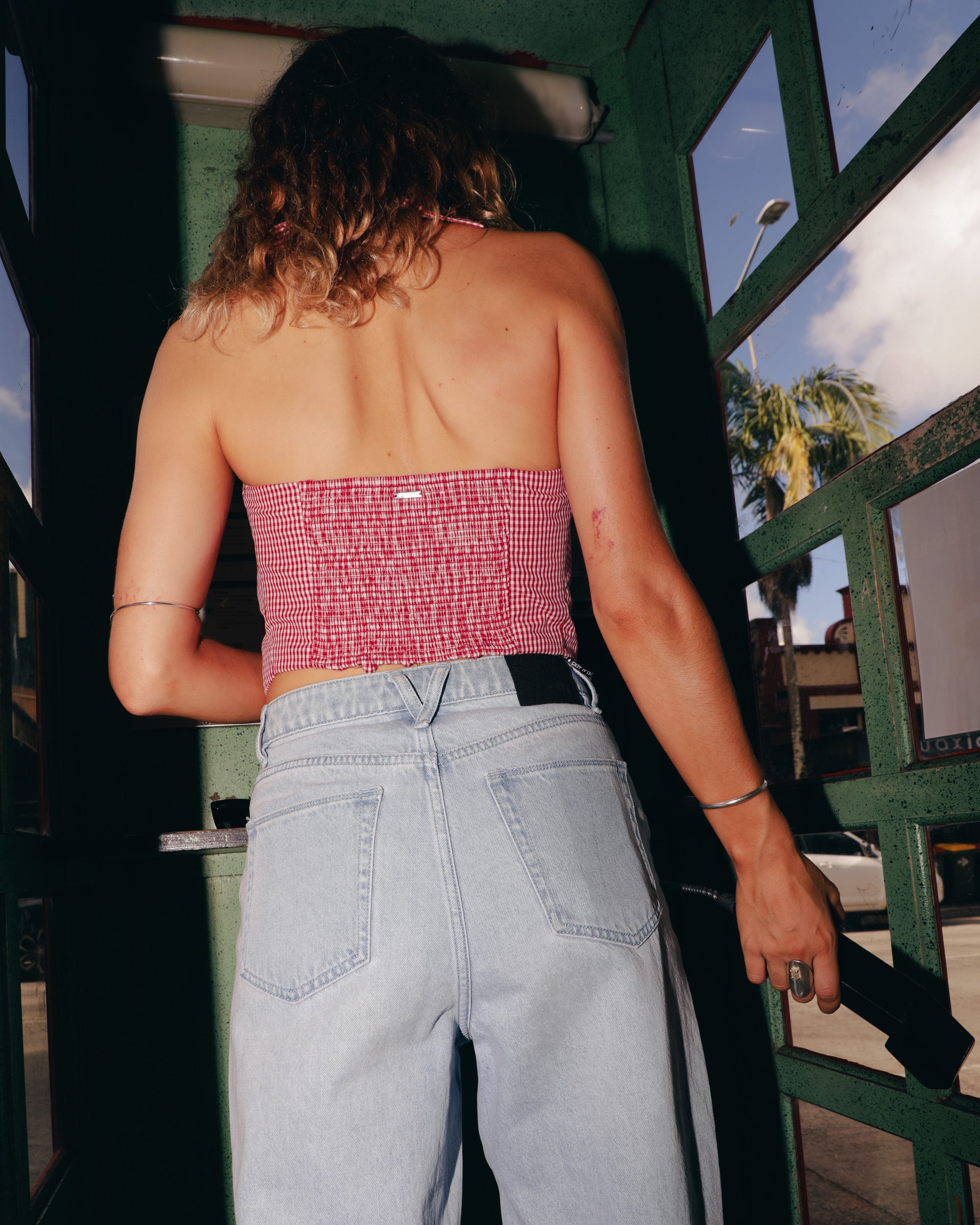 Womens Stoned Boyfriend High Rise Denim Jeans