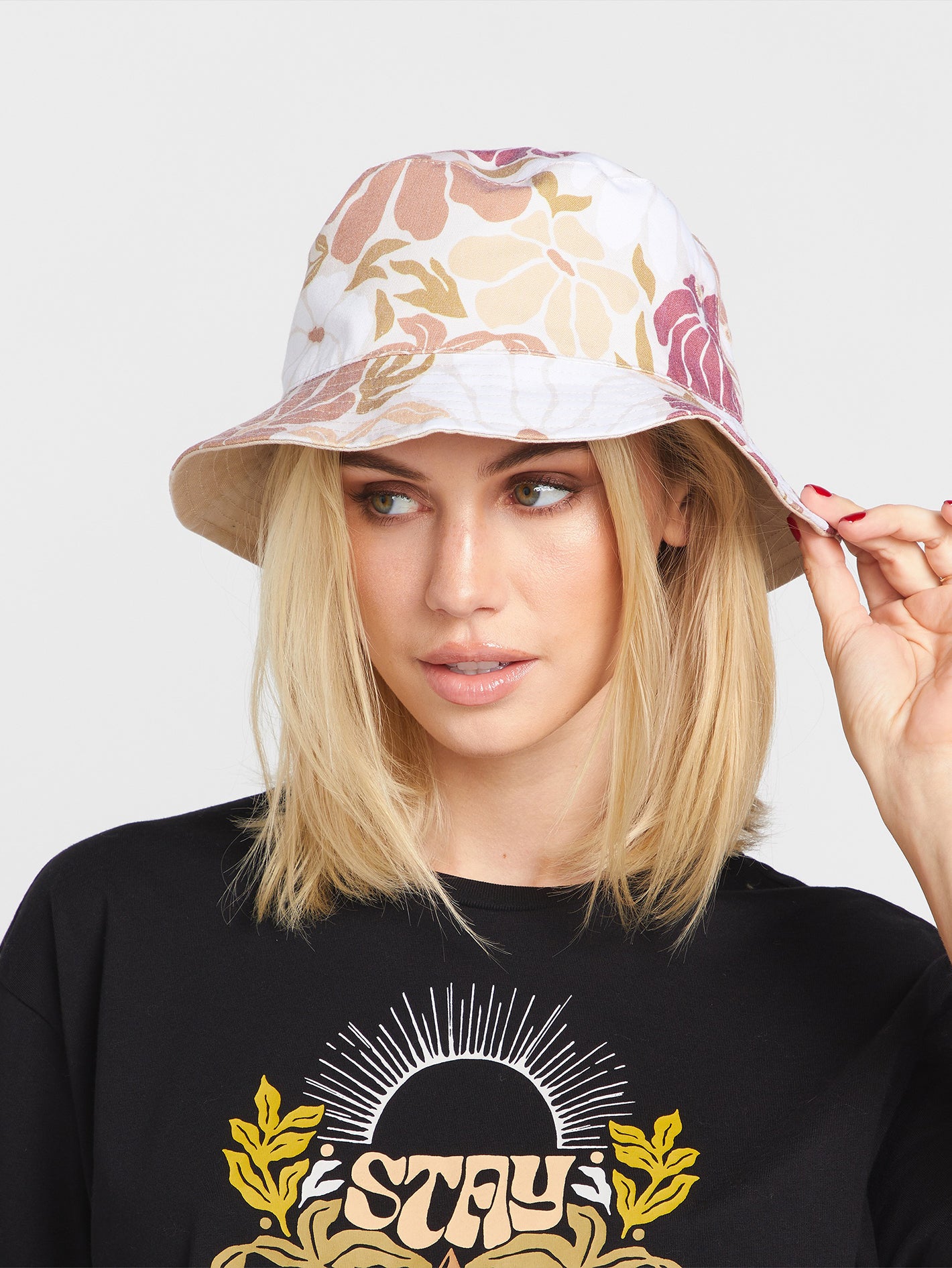 Parrotise Bucket Hat