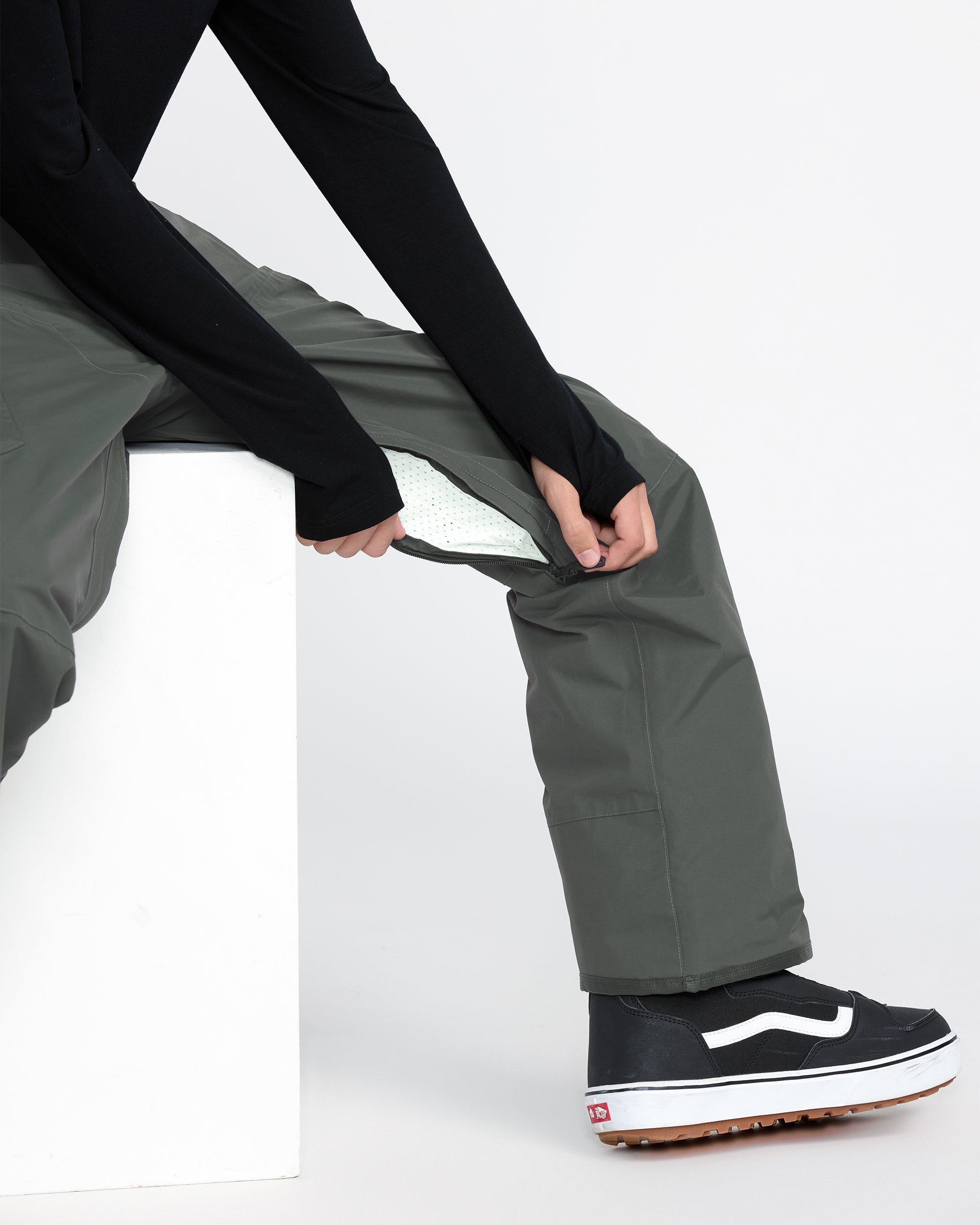 Mens L Gore-Tex Pant – Volcom