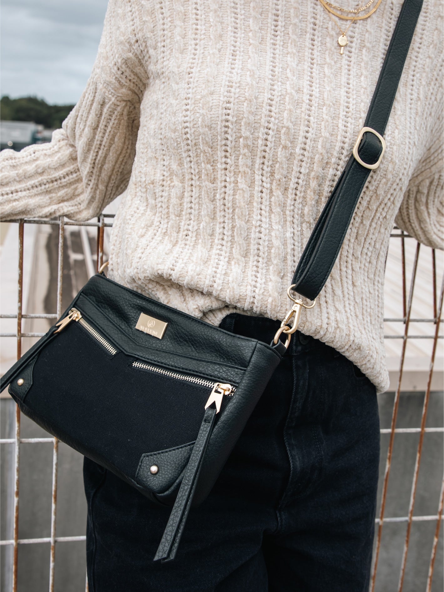 Handbag