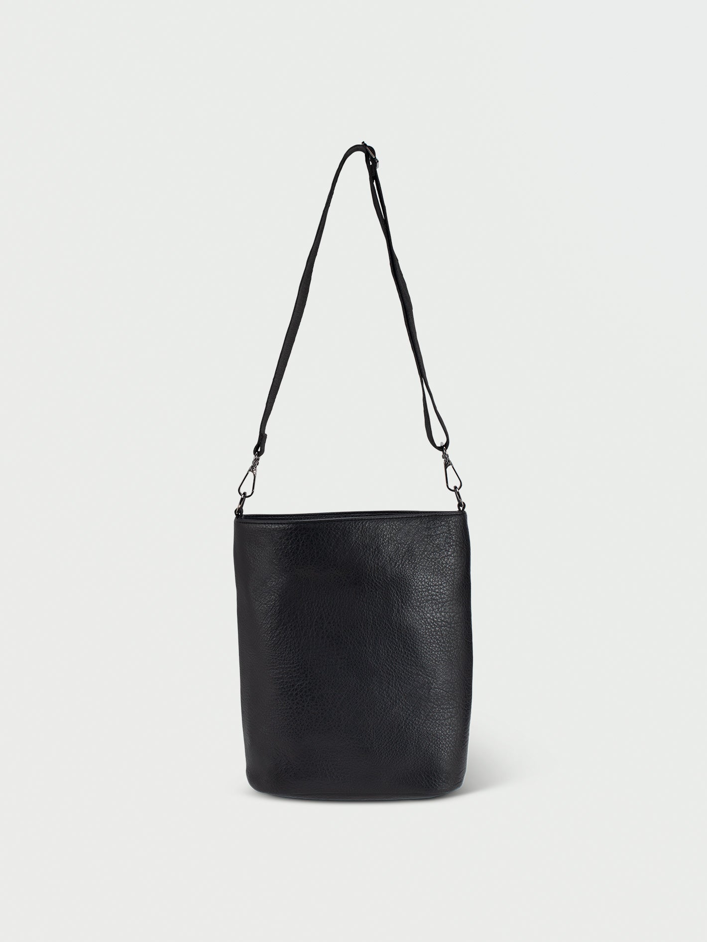 アクセサリー what's up SHOULDER BAG BLACK Strapped Pu Shoulder Bag - Black | Volcom