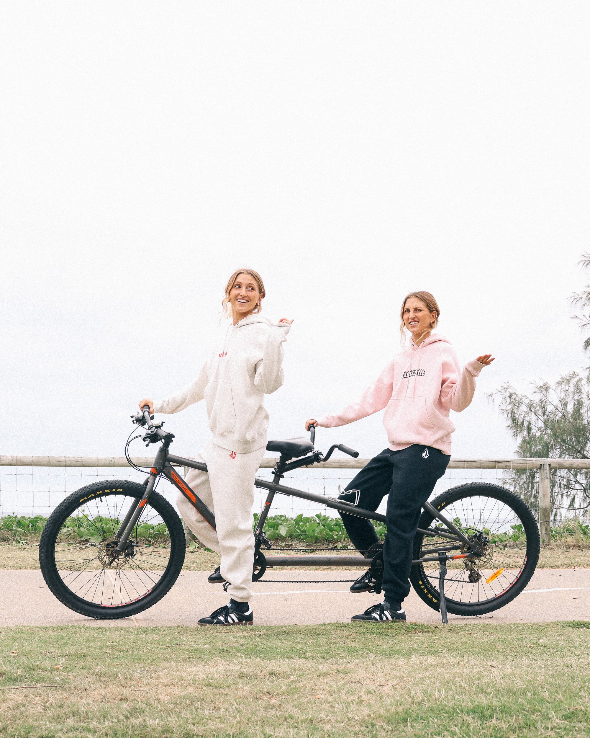 Womens Get More Trackpants