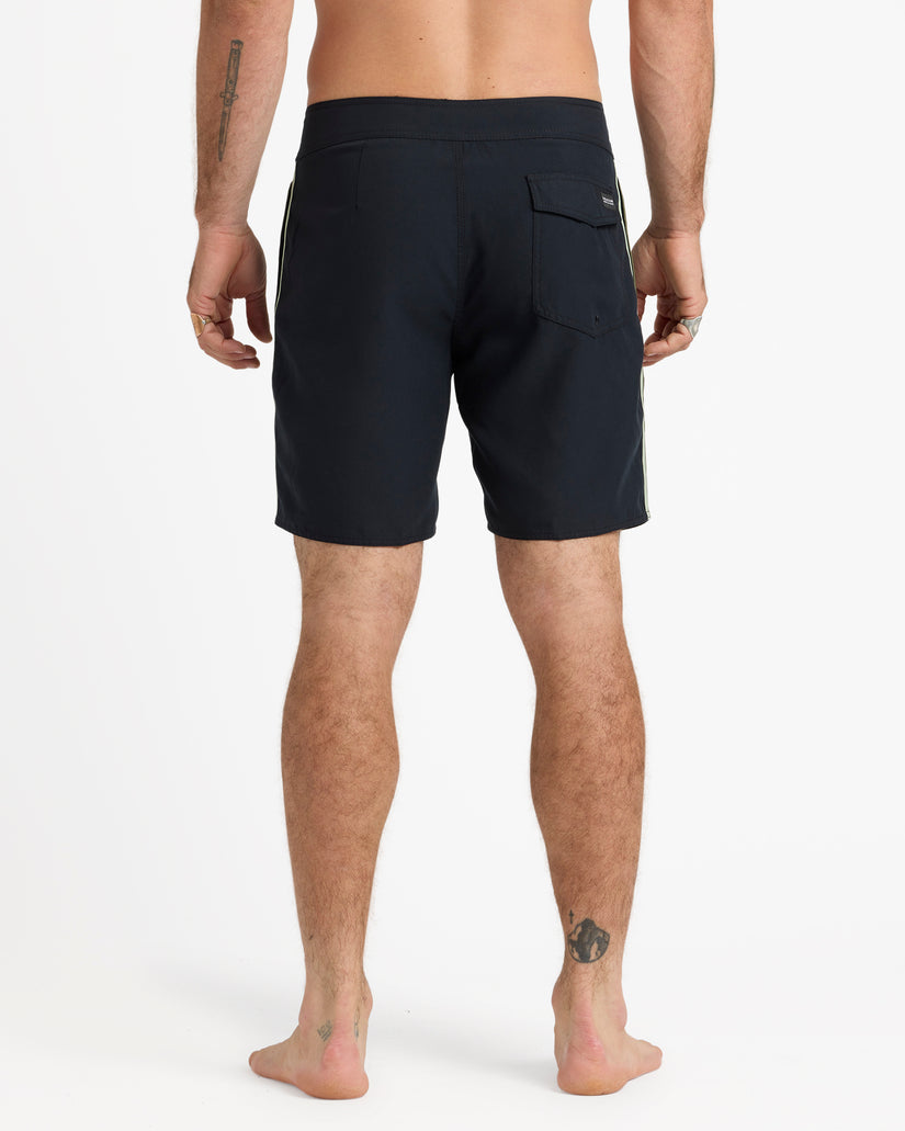 Lawton 18" Boardshorts - Black