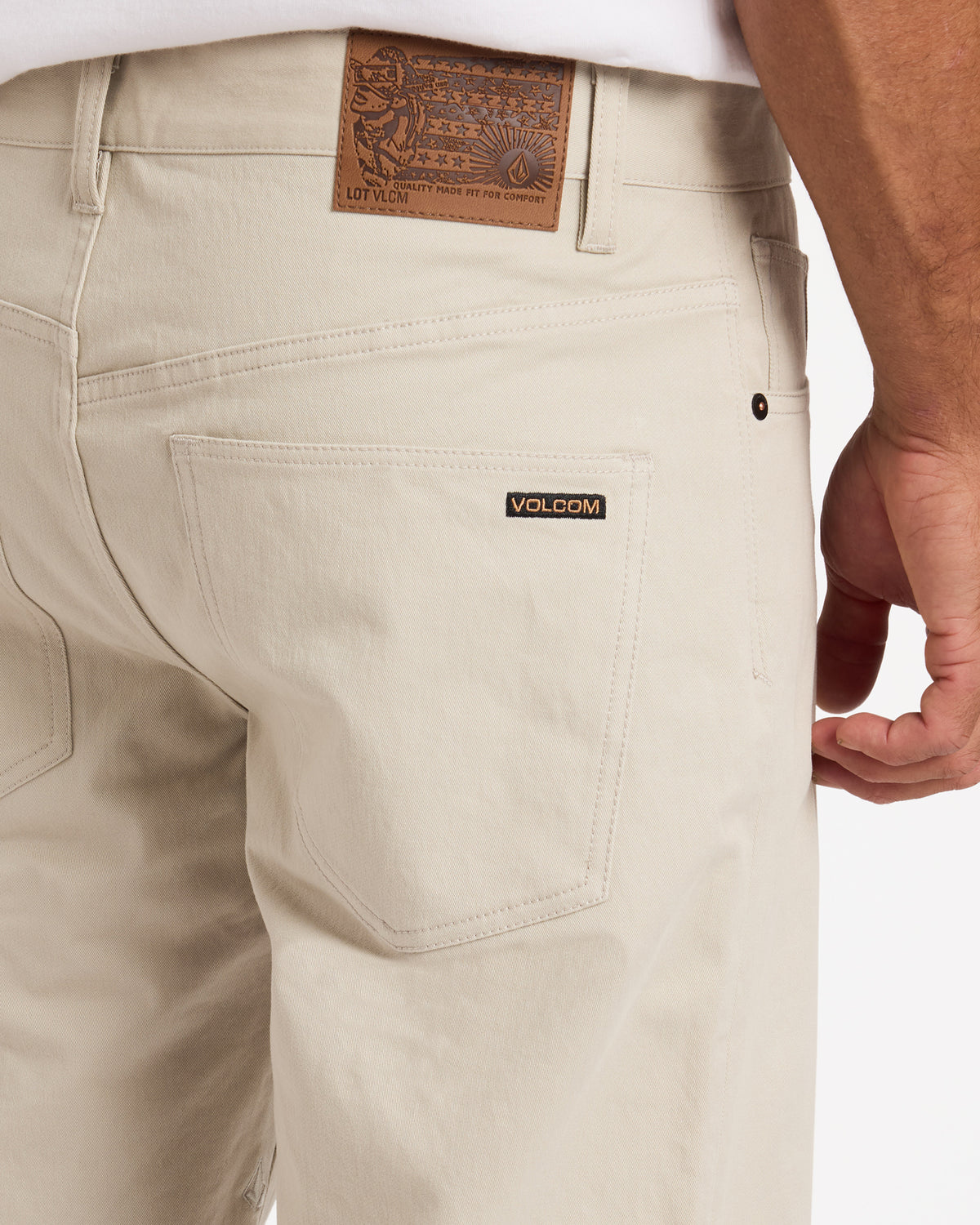 a0932401_volcom_stn_dtl1