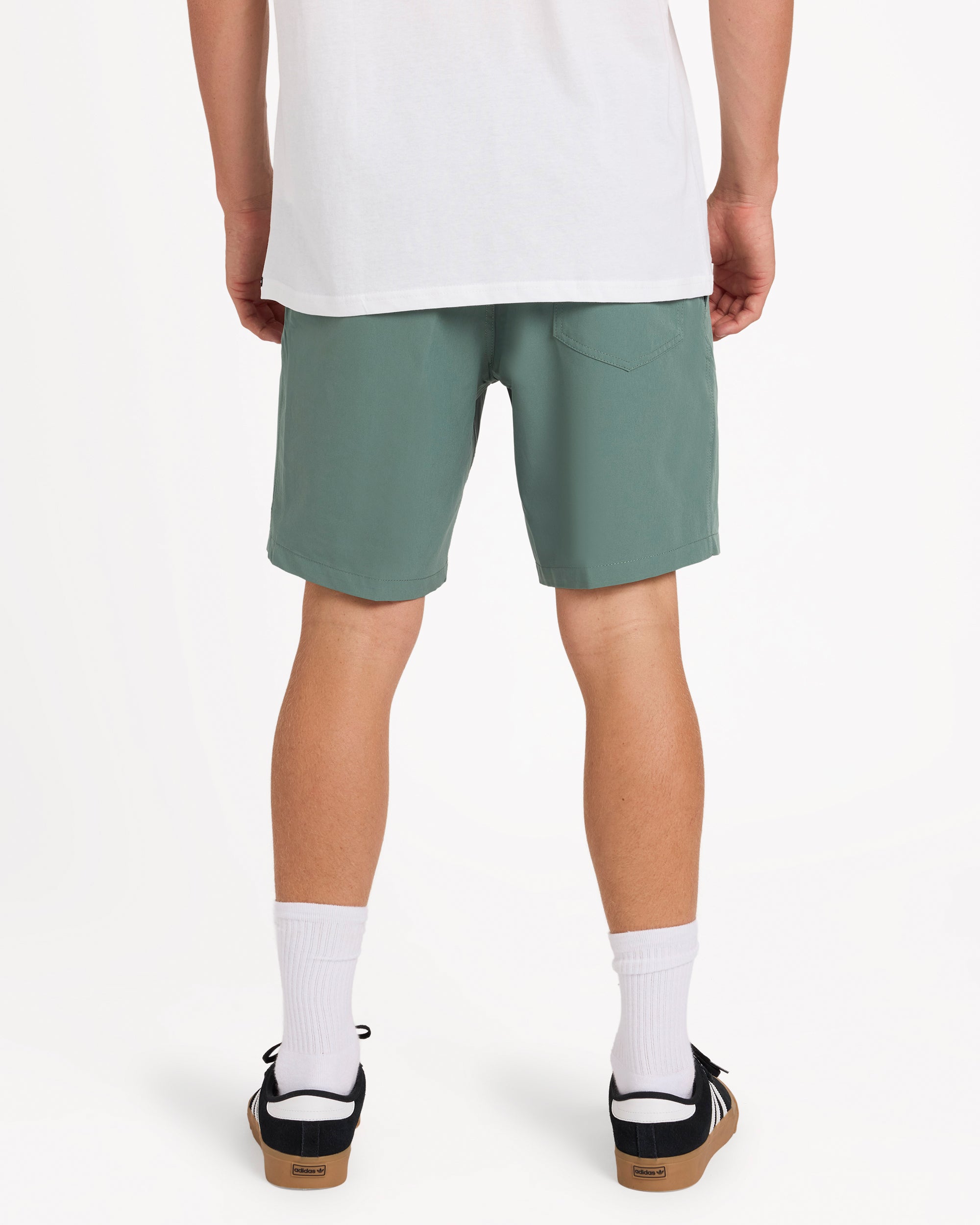 Stones Hybrid Elastic Waist Short 18"