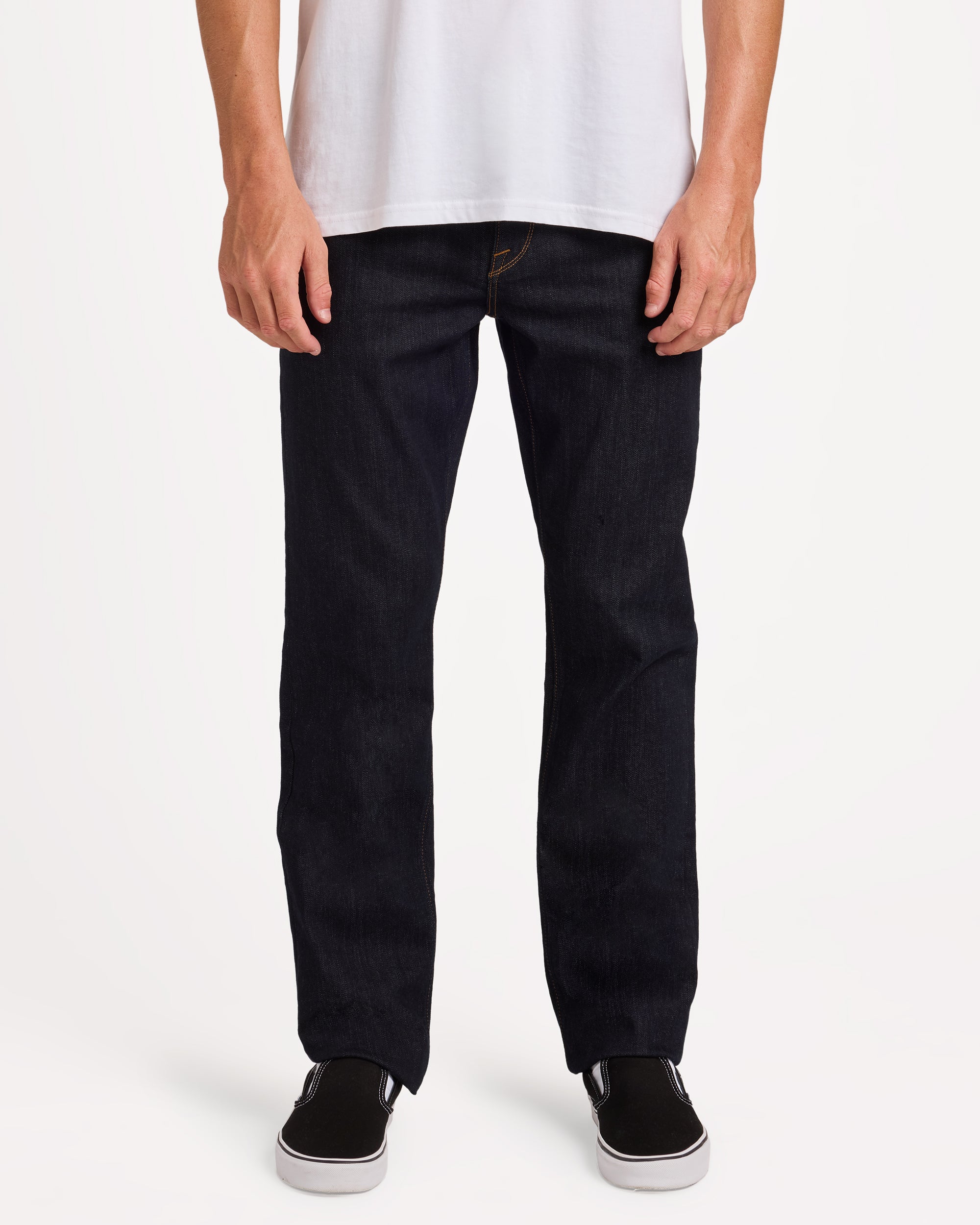 a1912617_volcom_rns_frt1