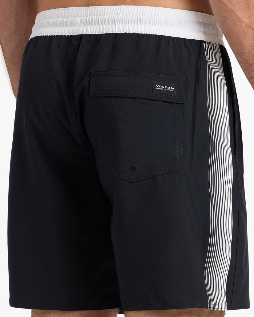 Jones Trunk 18" - Black