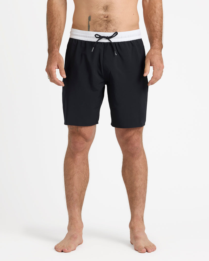 Jones Trunk 18" - Black
