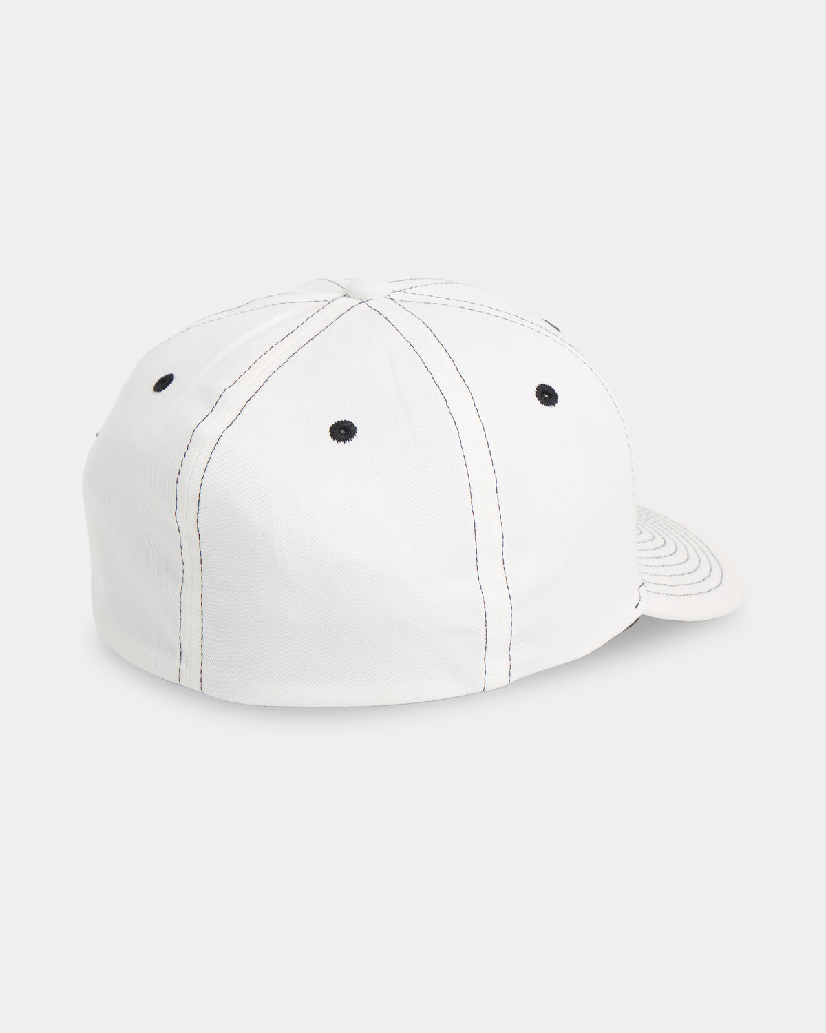 ucmha03001_volcom_wht_bck1